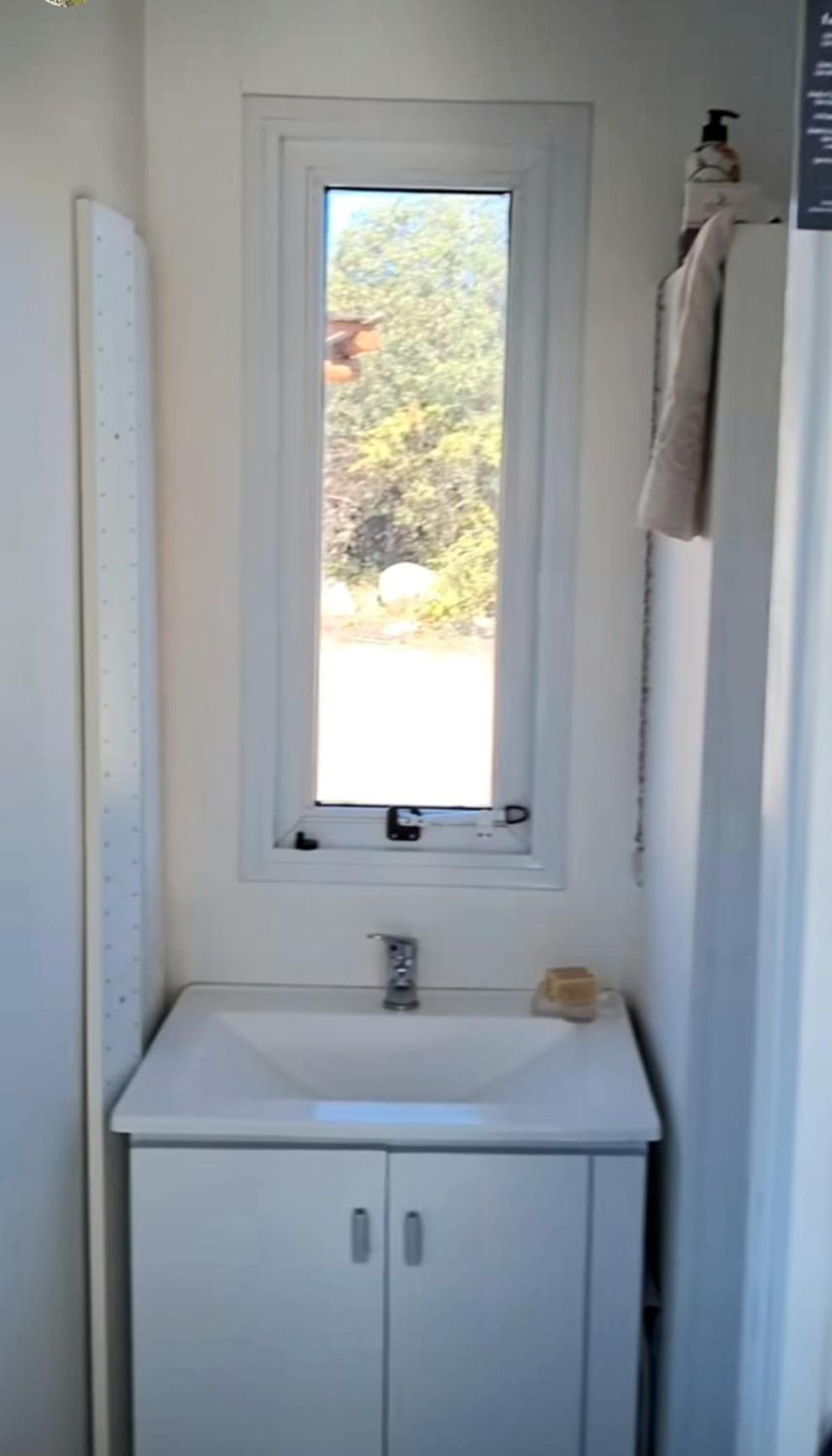 One-Bedroom House photo 3