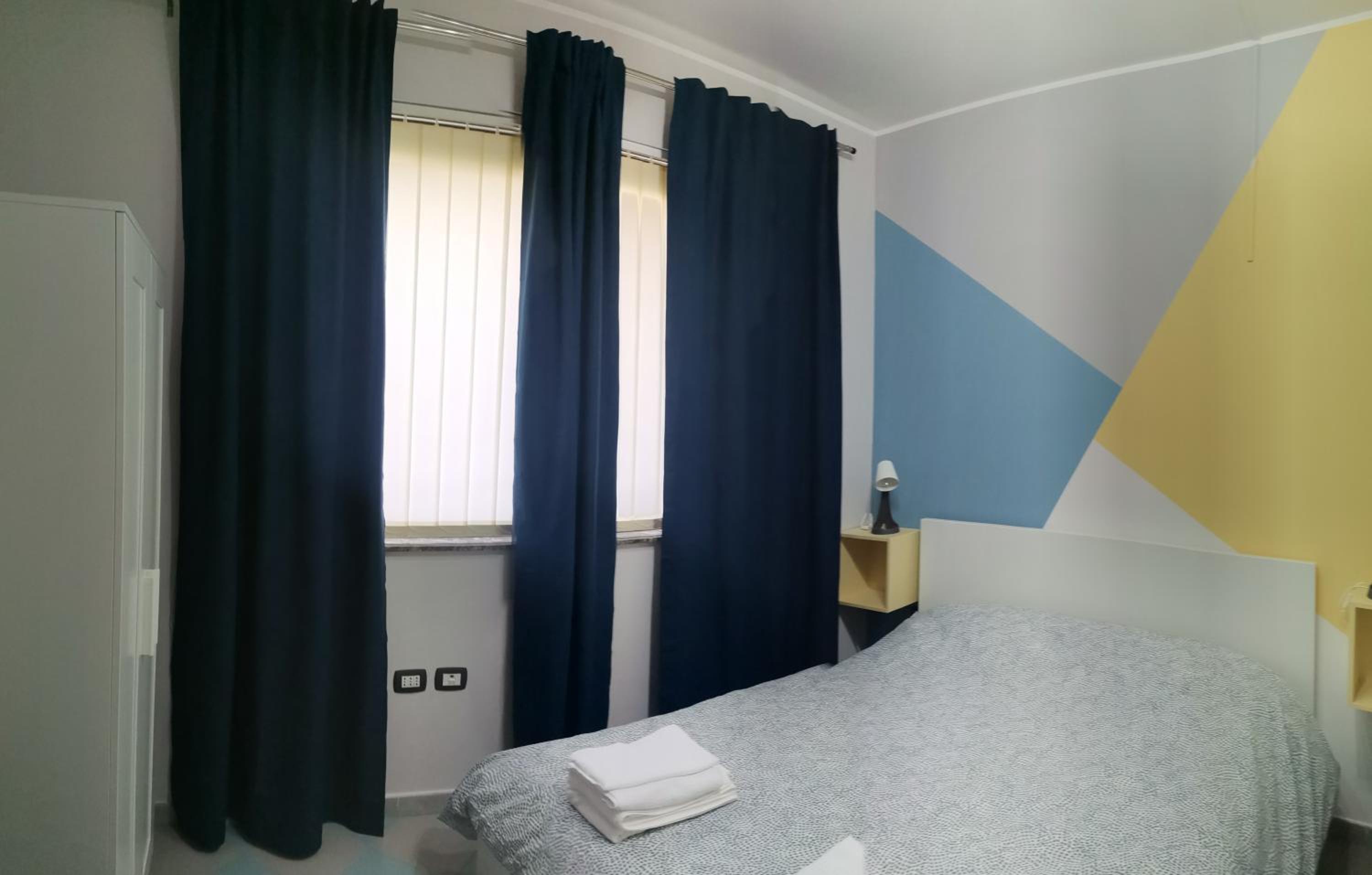 Two-Bedroom Apartment - Photo 7