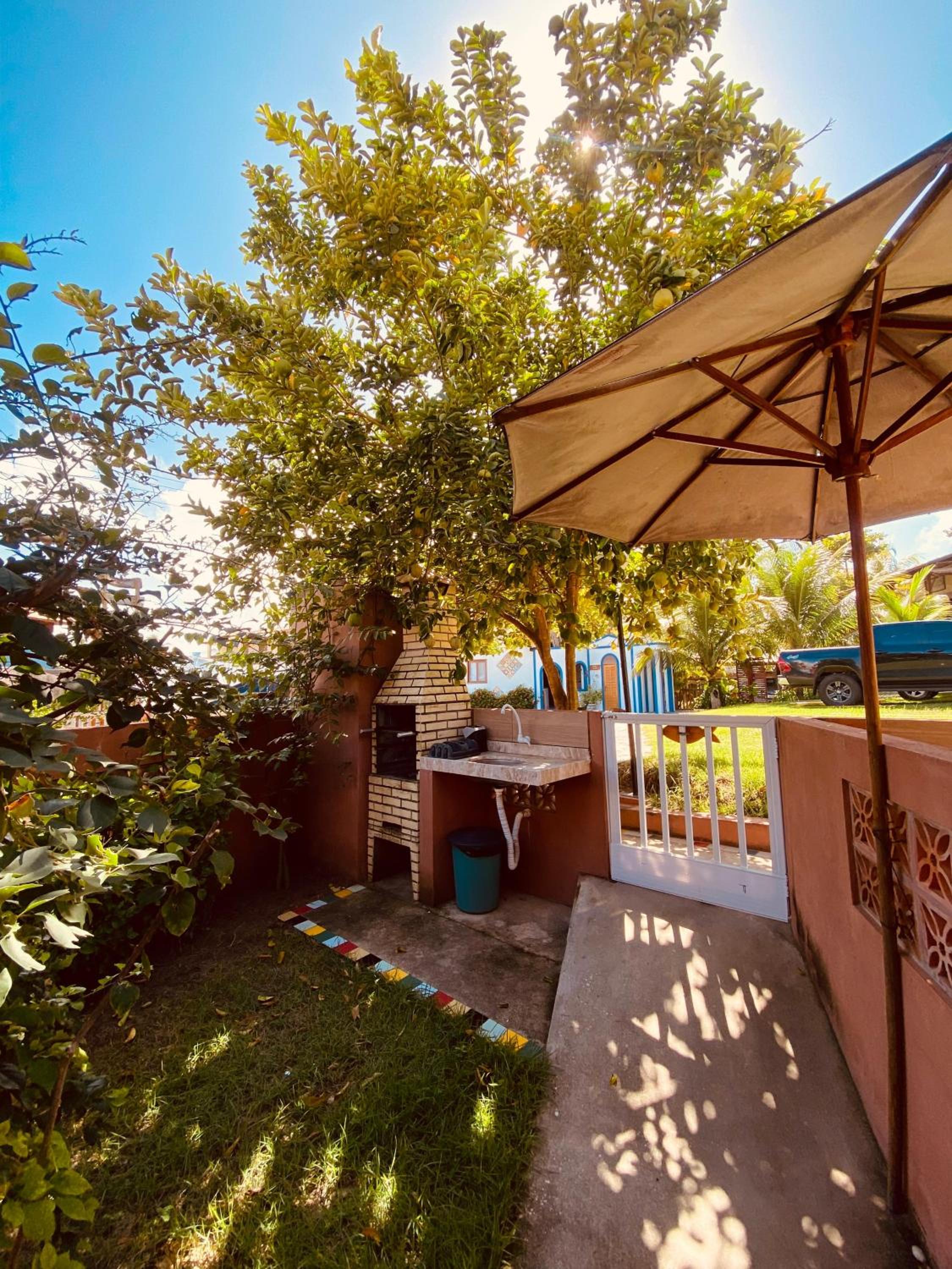 Deluxe Bungalow - Photo 2
