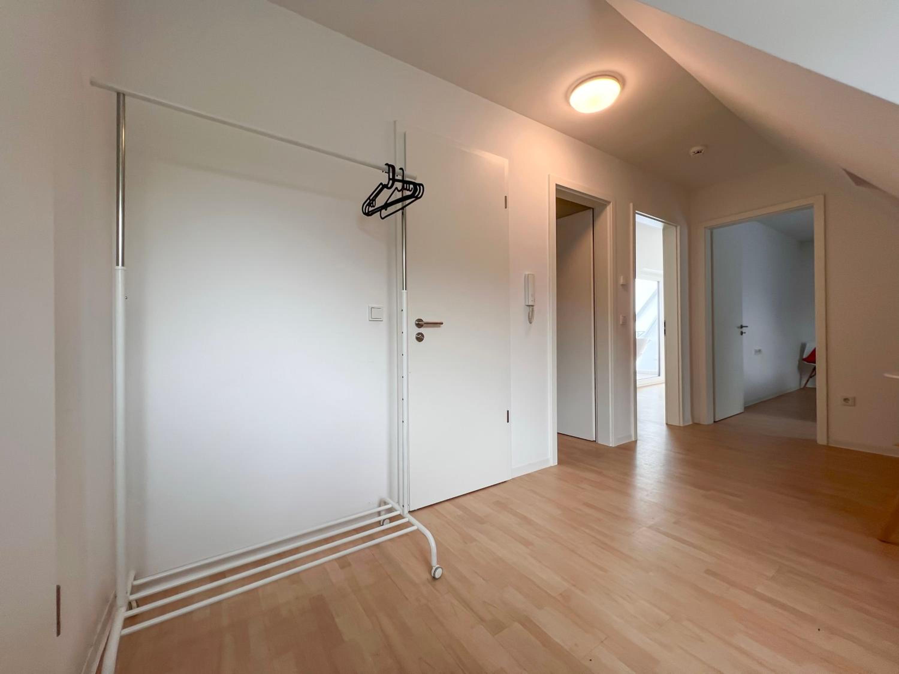 Two-Room Apartment - Photo 9