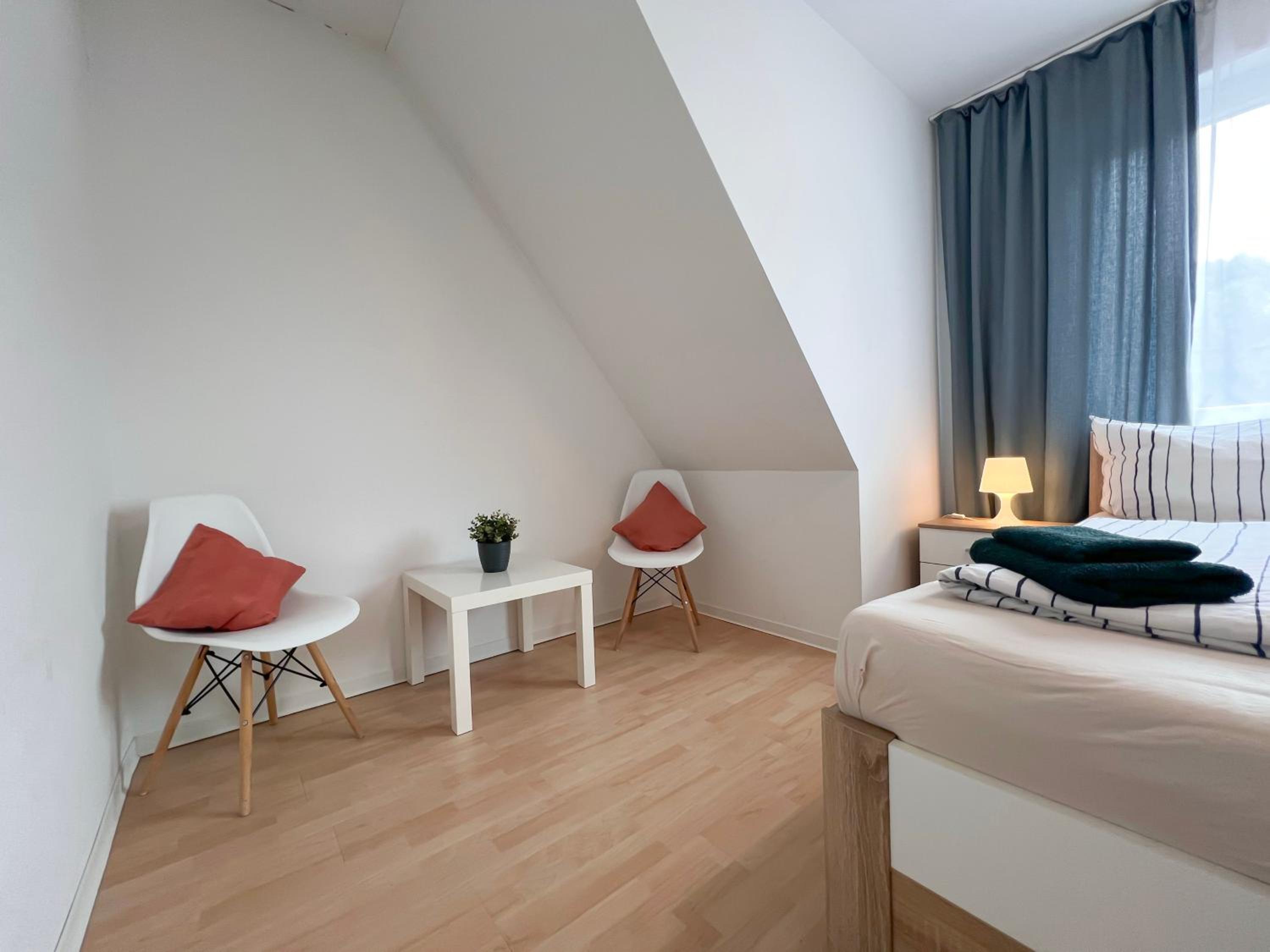 Two-Room Apartment - Photo 11