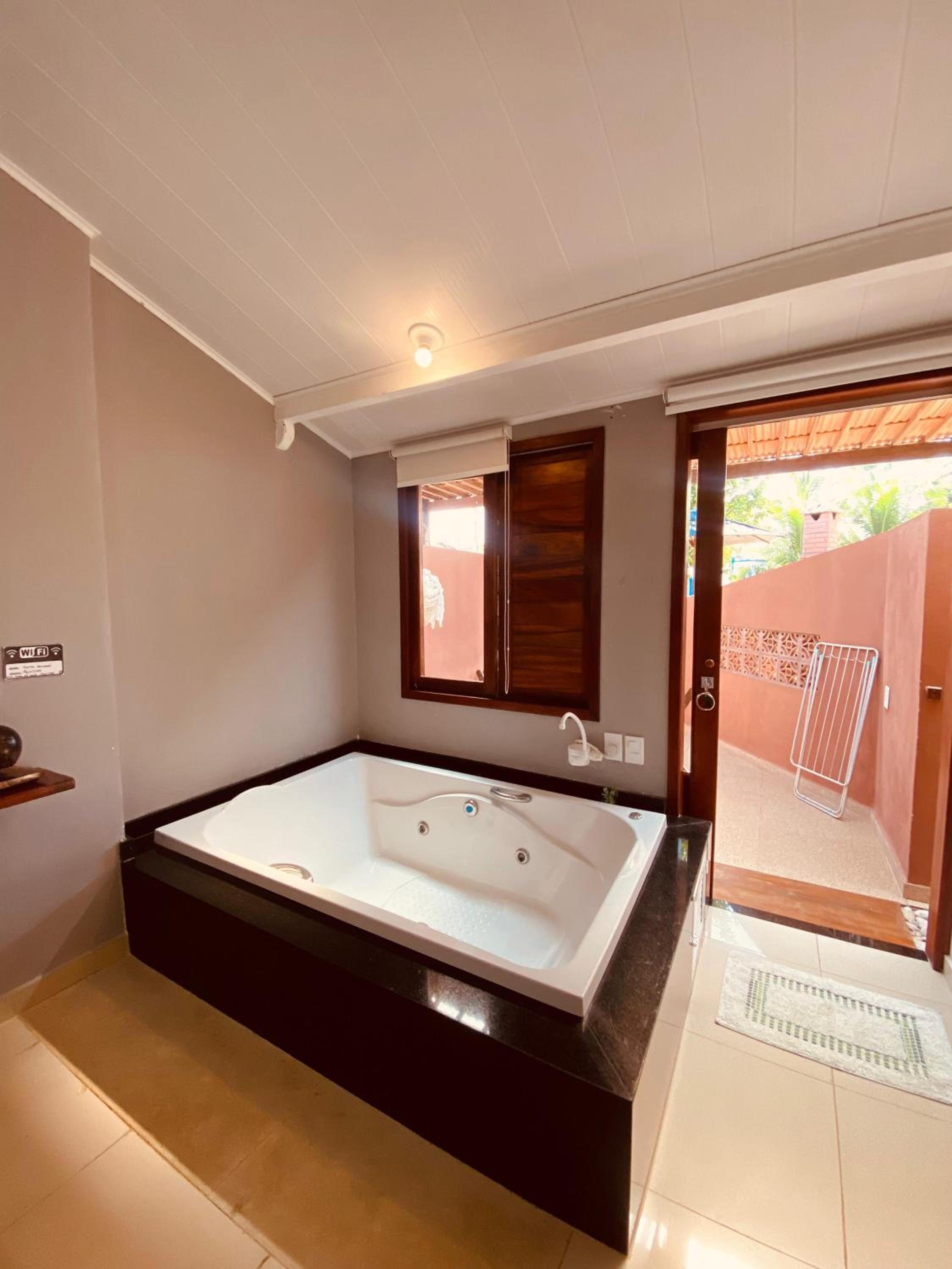 Deluxe Bungalow - Photo 5