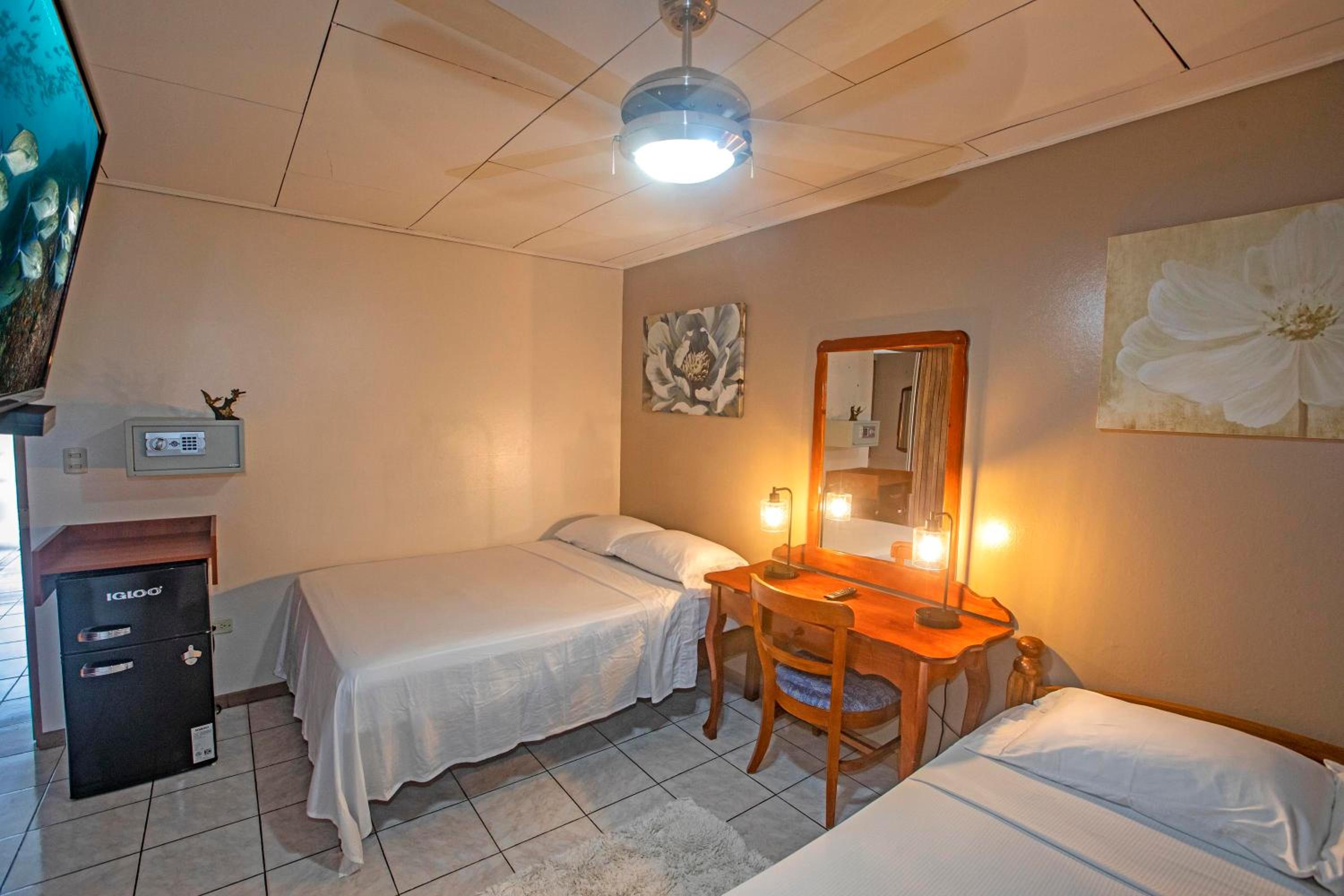 Triple Room photo 3