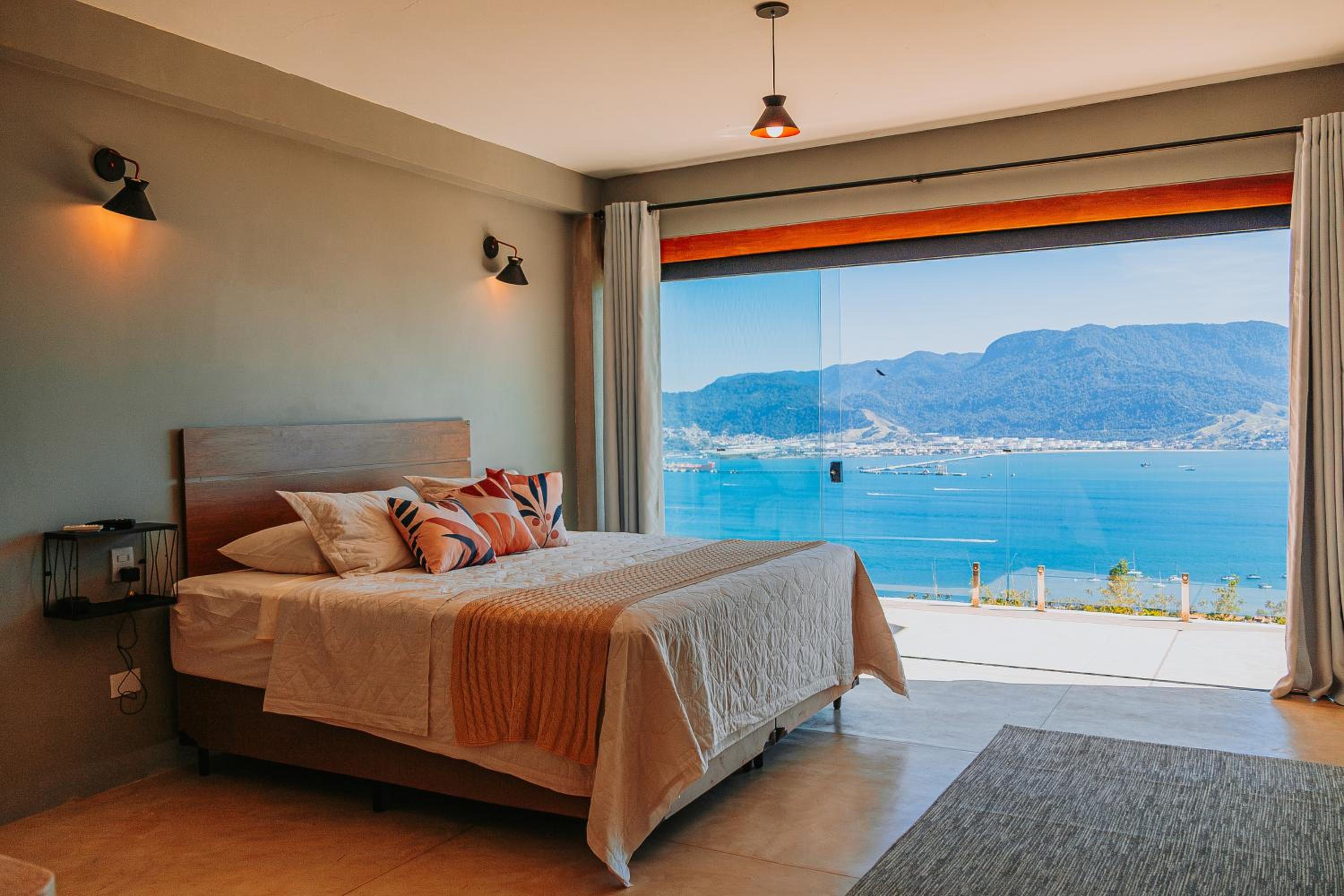 Suite photo 1