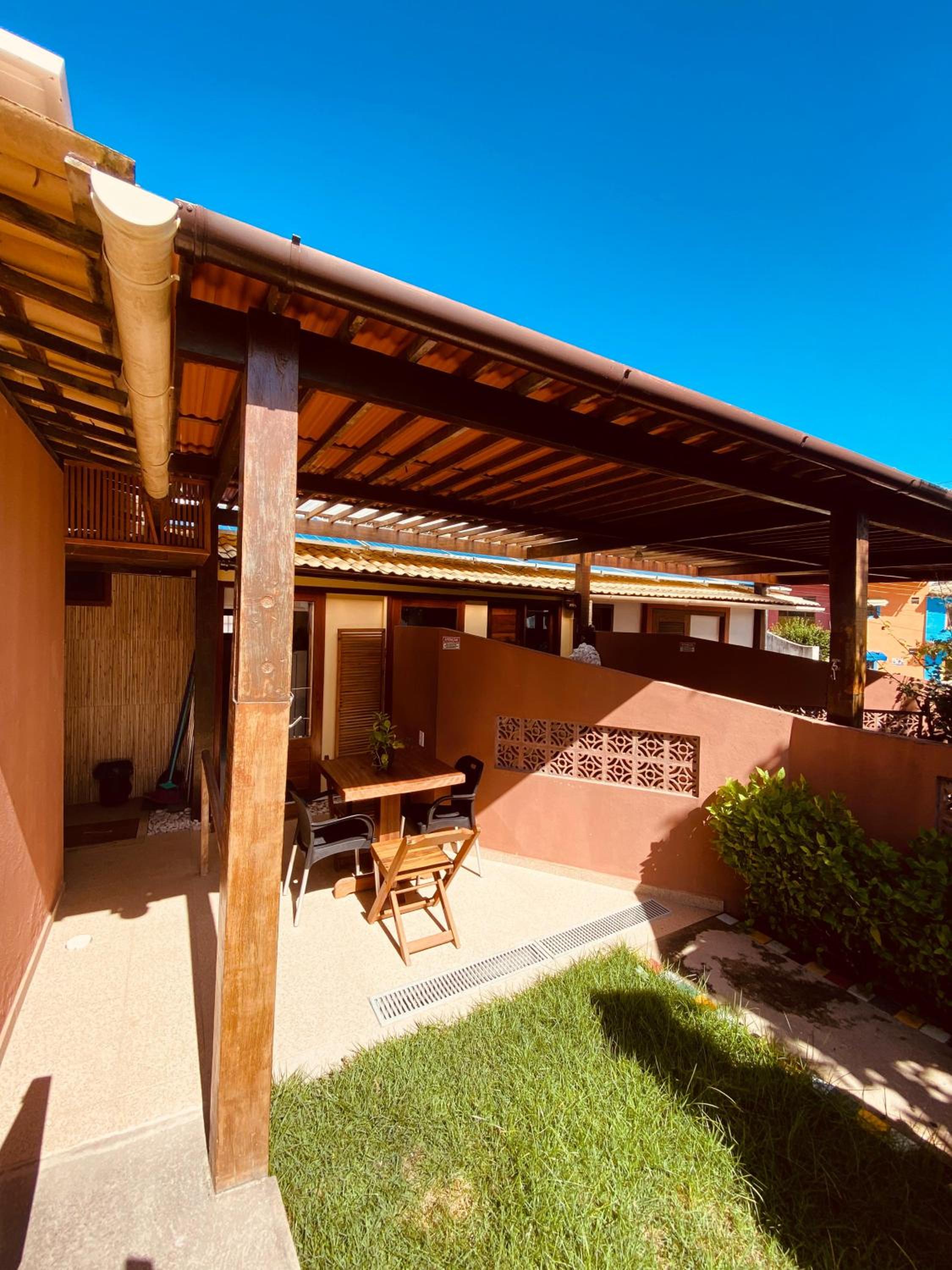 Bungalow with Patio - Photo 5