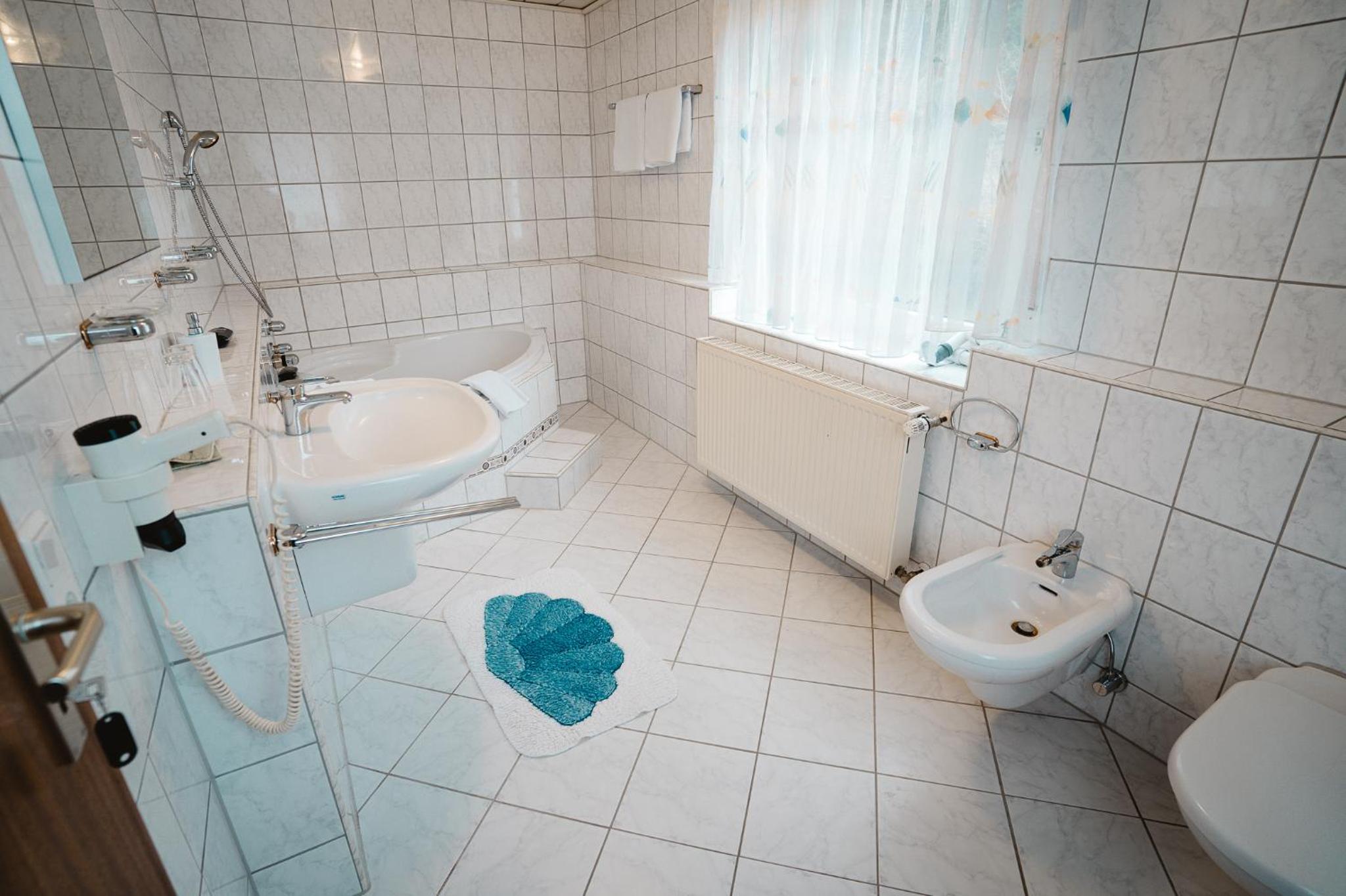 Apartment - Photo 4