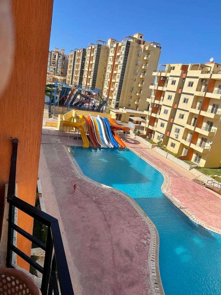 Apartment With Pool View  photo 2