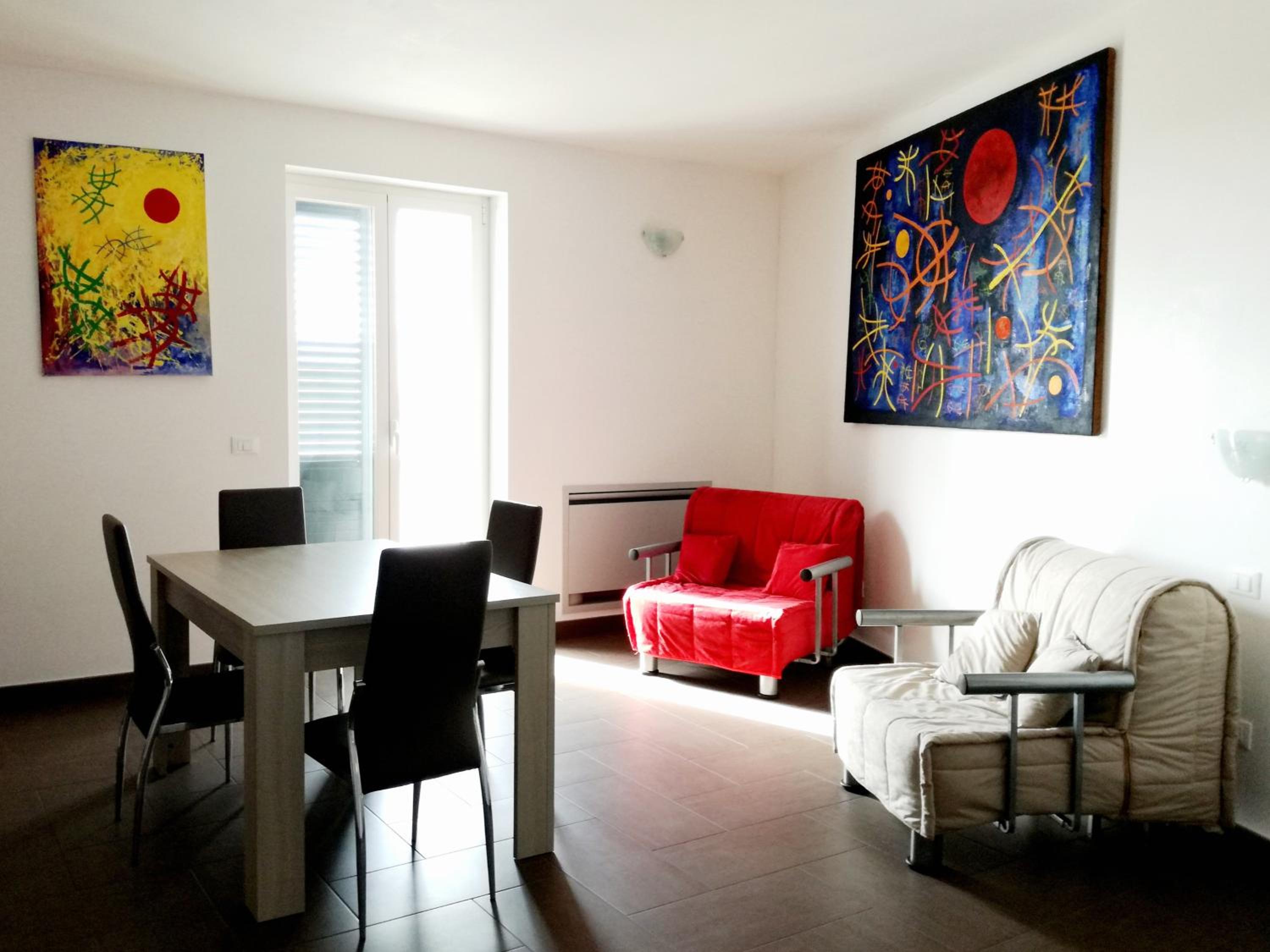 Apartment photo 1