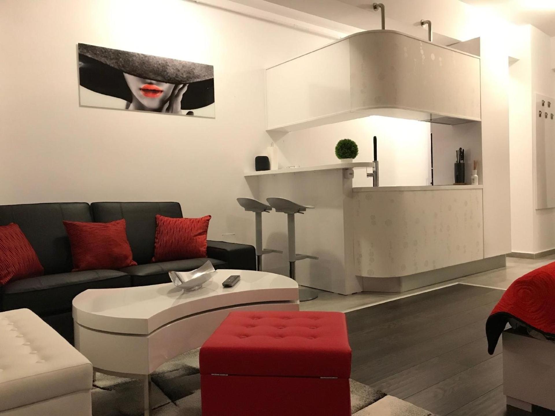Apartment photo 3