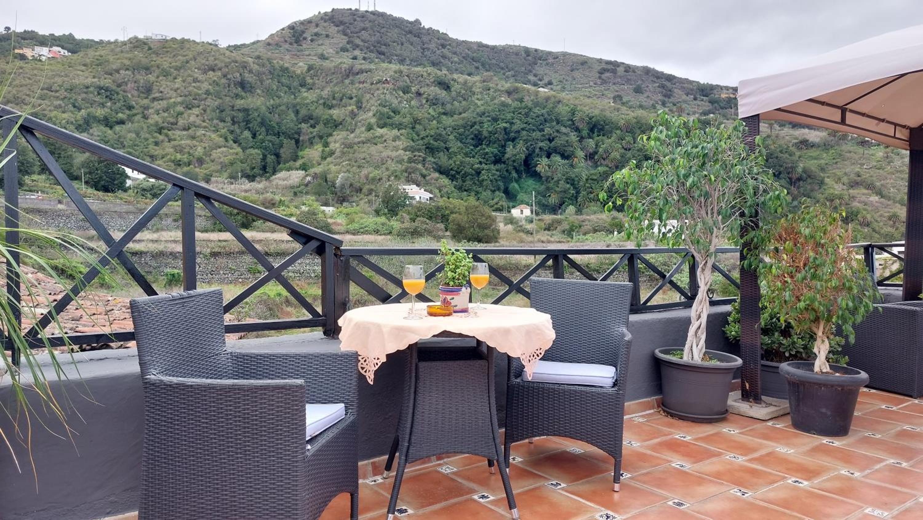 Apartment with Sea View (2 Adults) - Photo 18