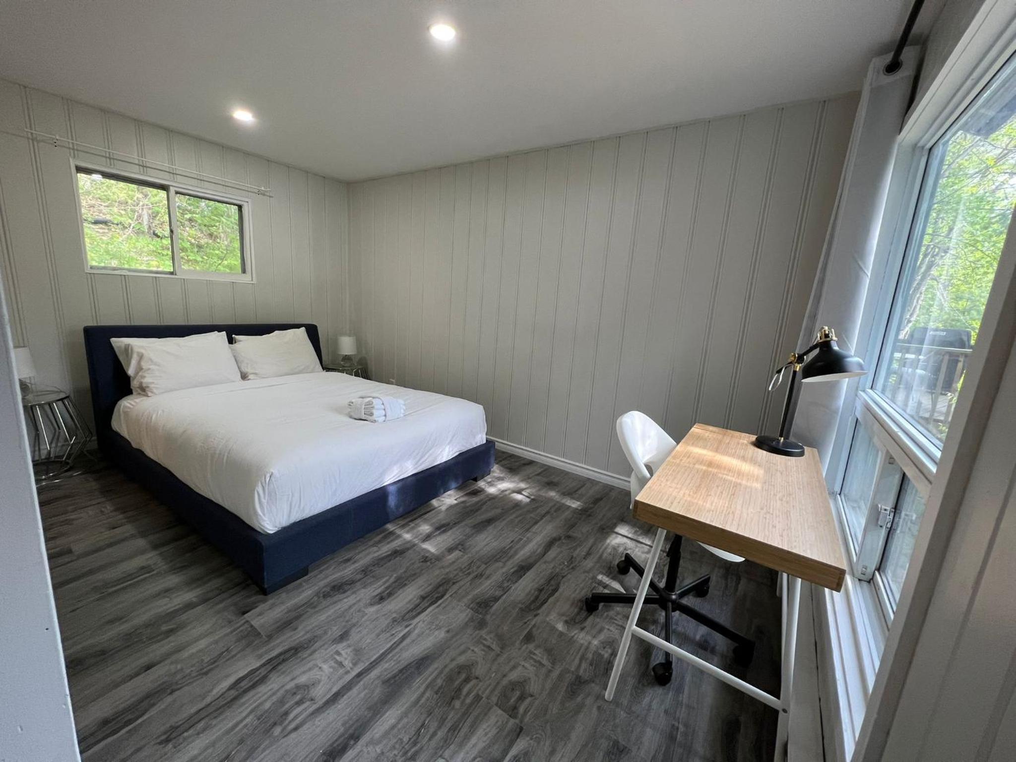 One-Bedroom House - Photo 14