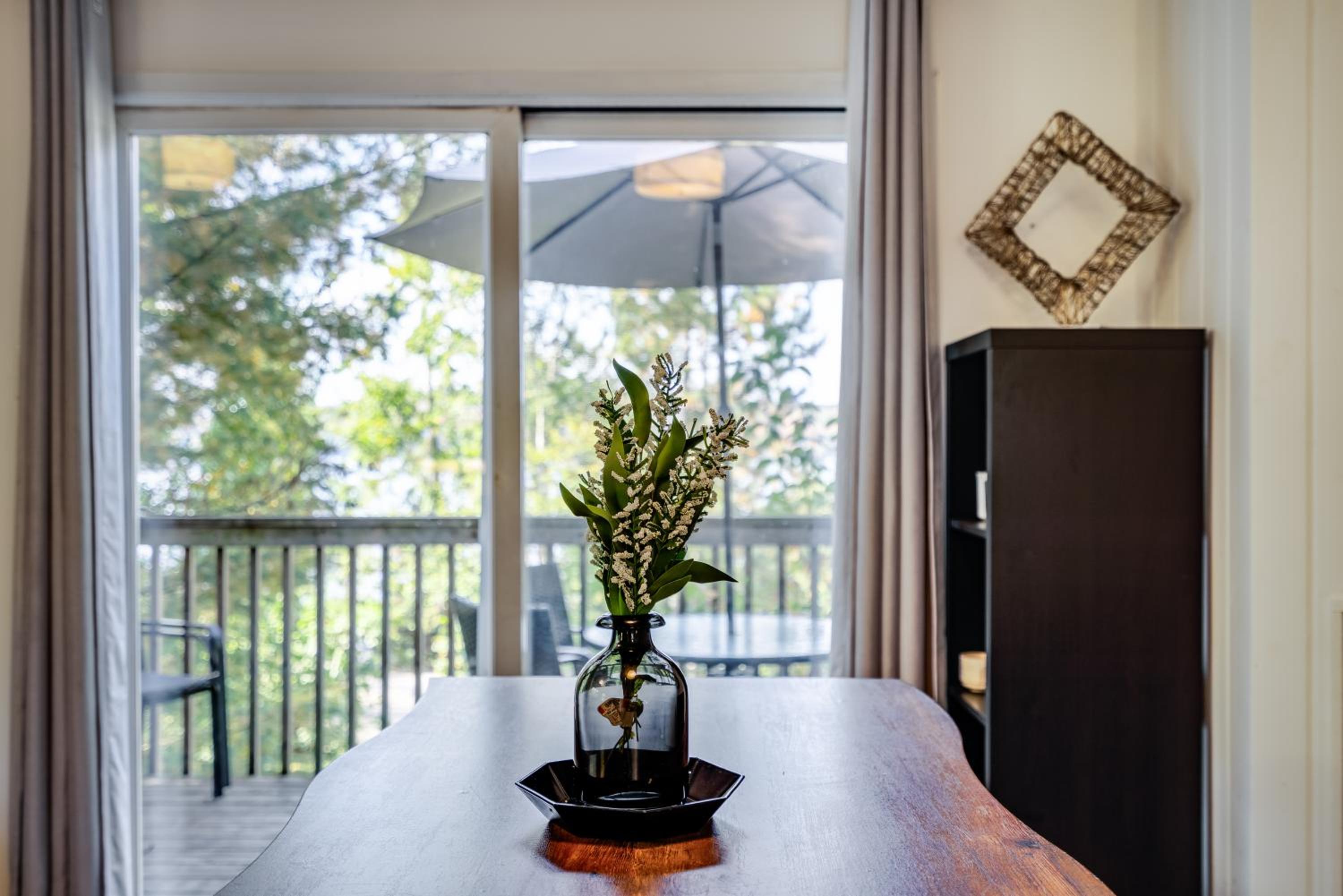 Two-Bedroom House - Photo 10
