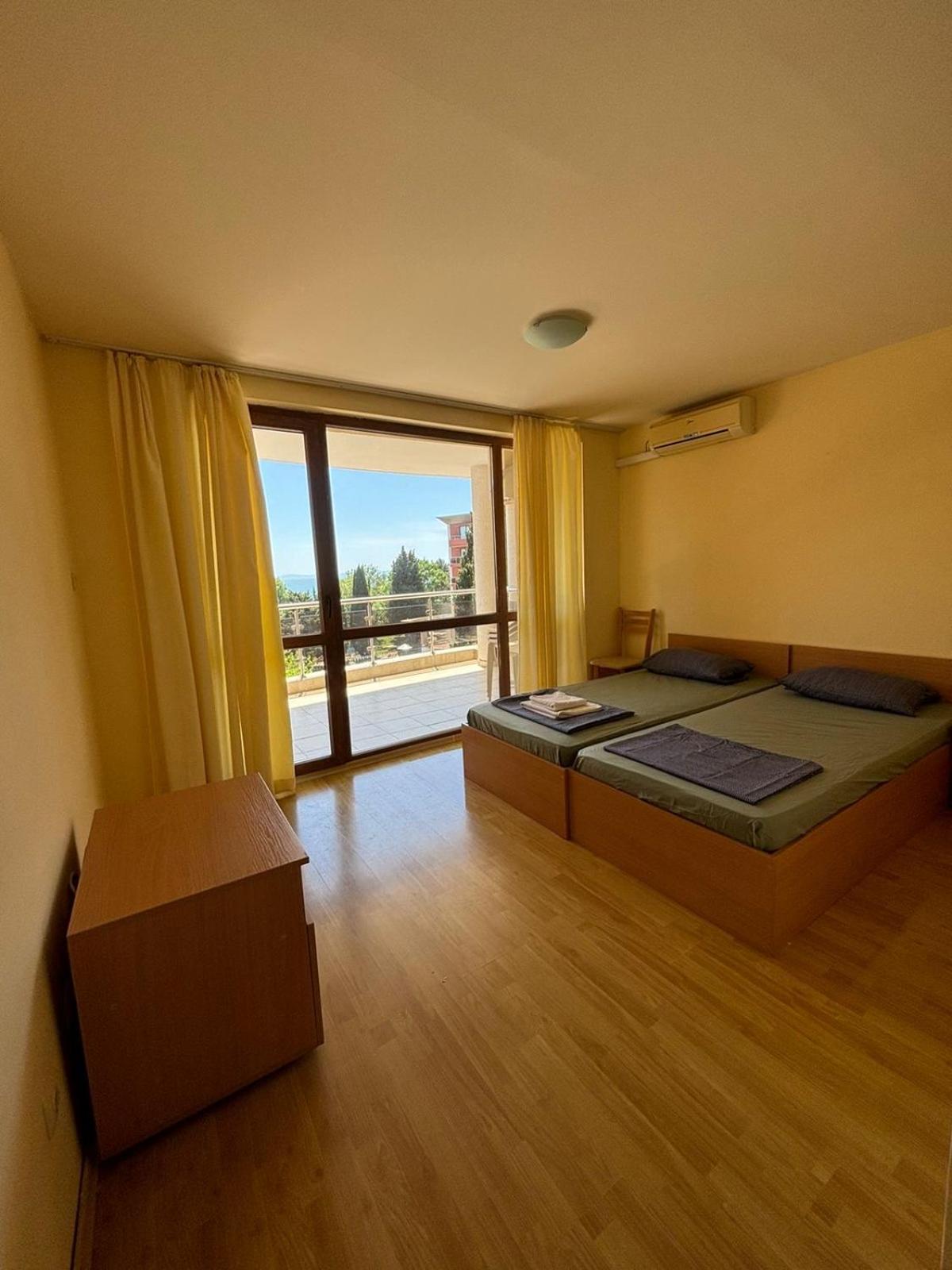 Studio with Sea View photo 2