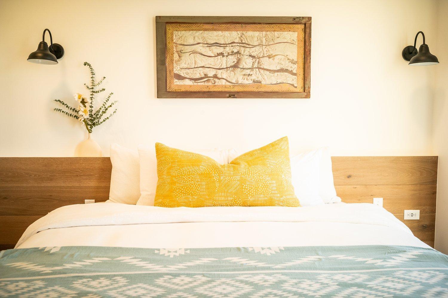 Suite with Mountain View