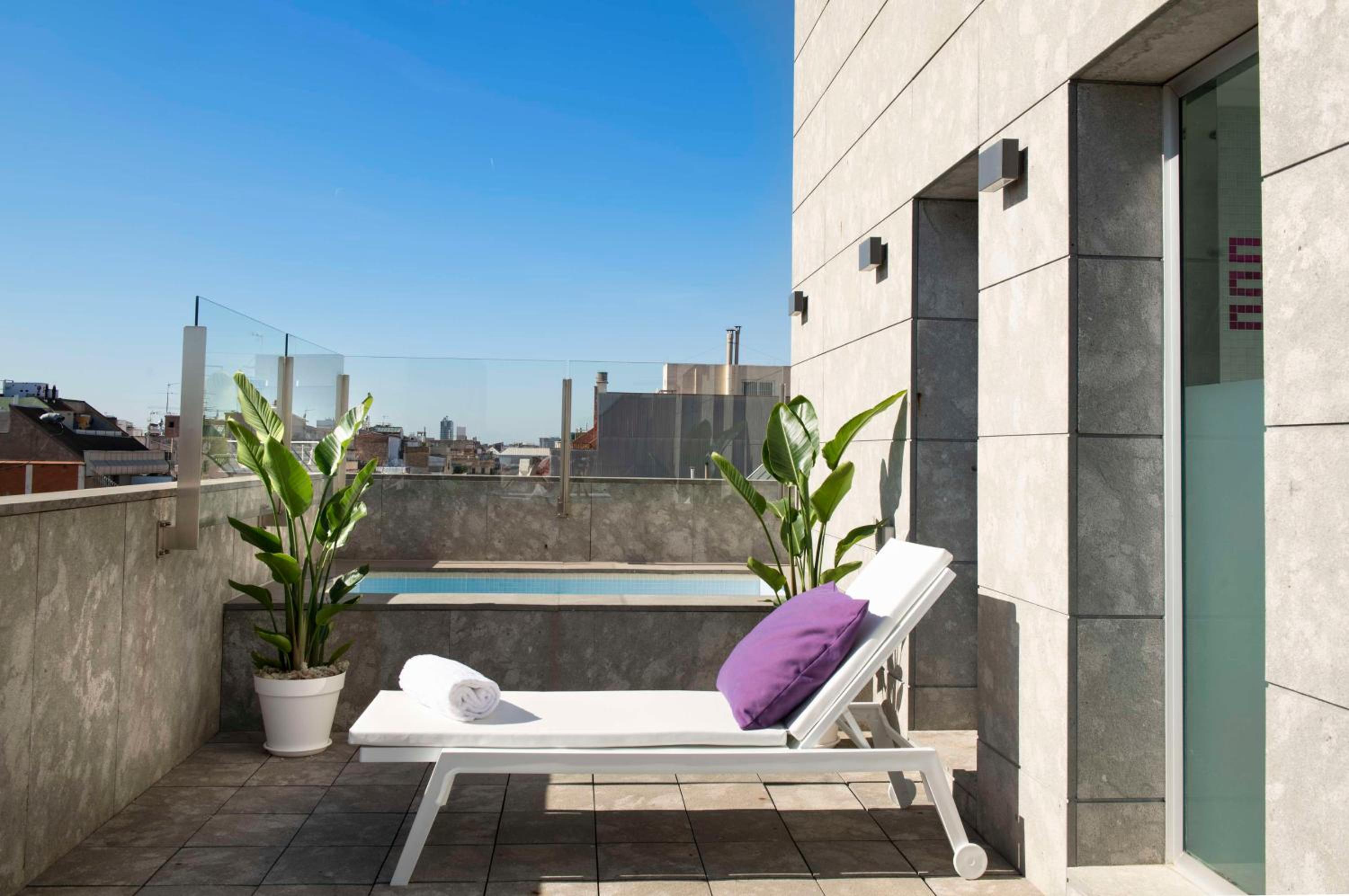 Suite with Private Pool photo 2