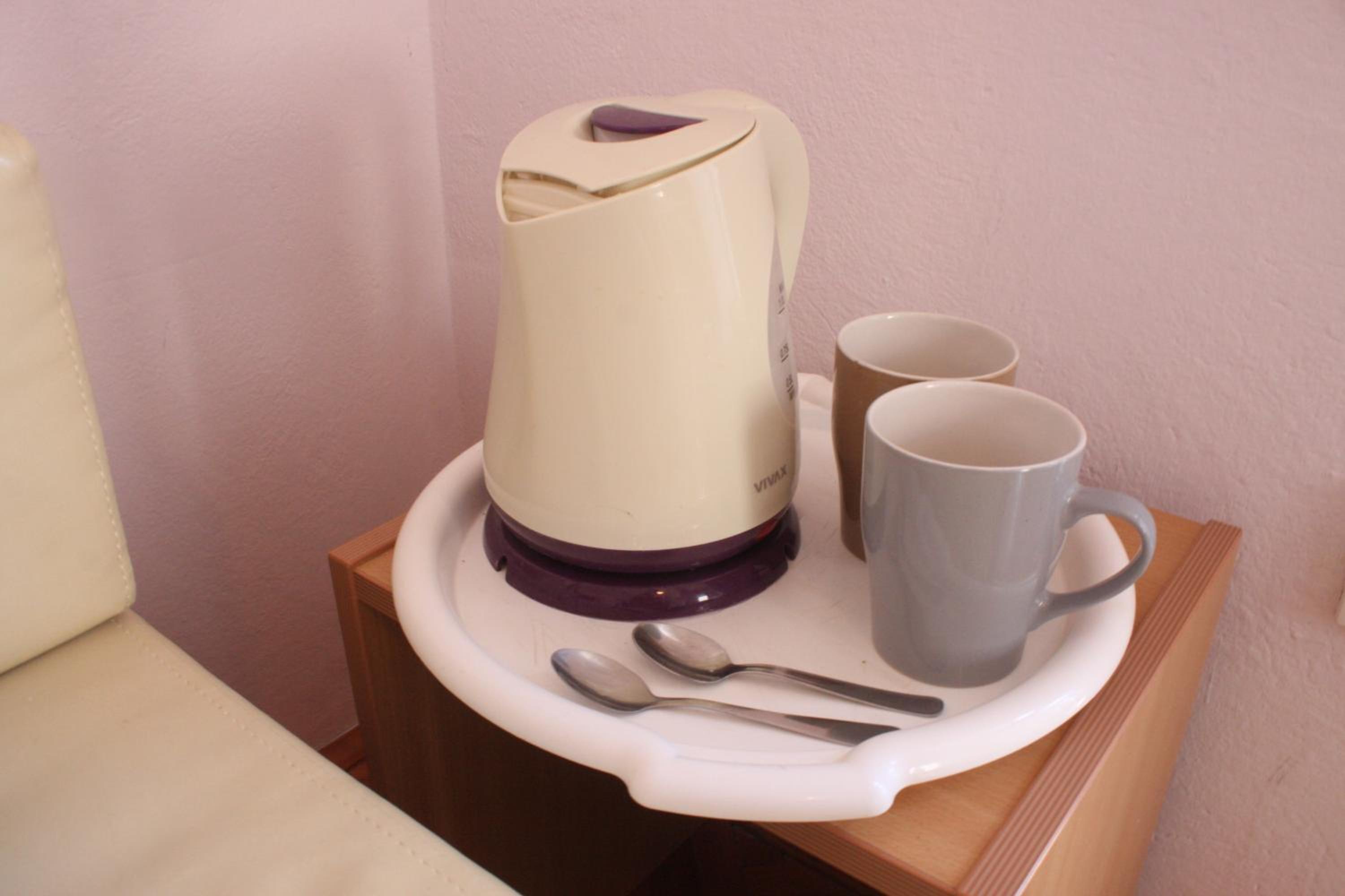 Double Room - Photo 6
