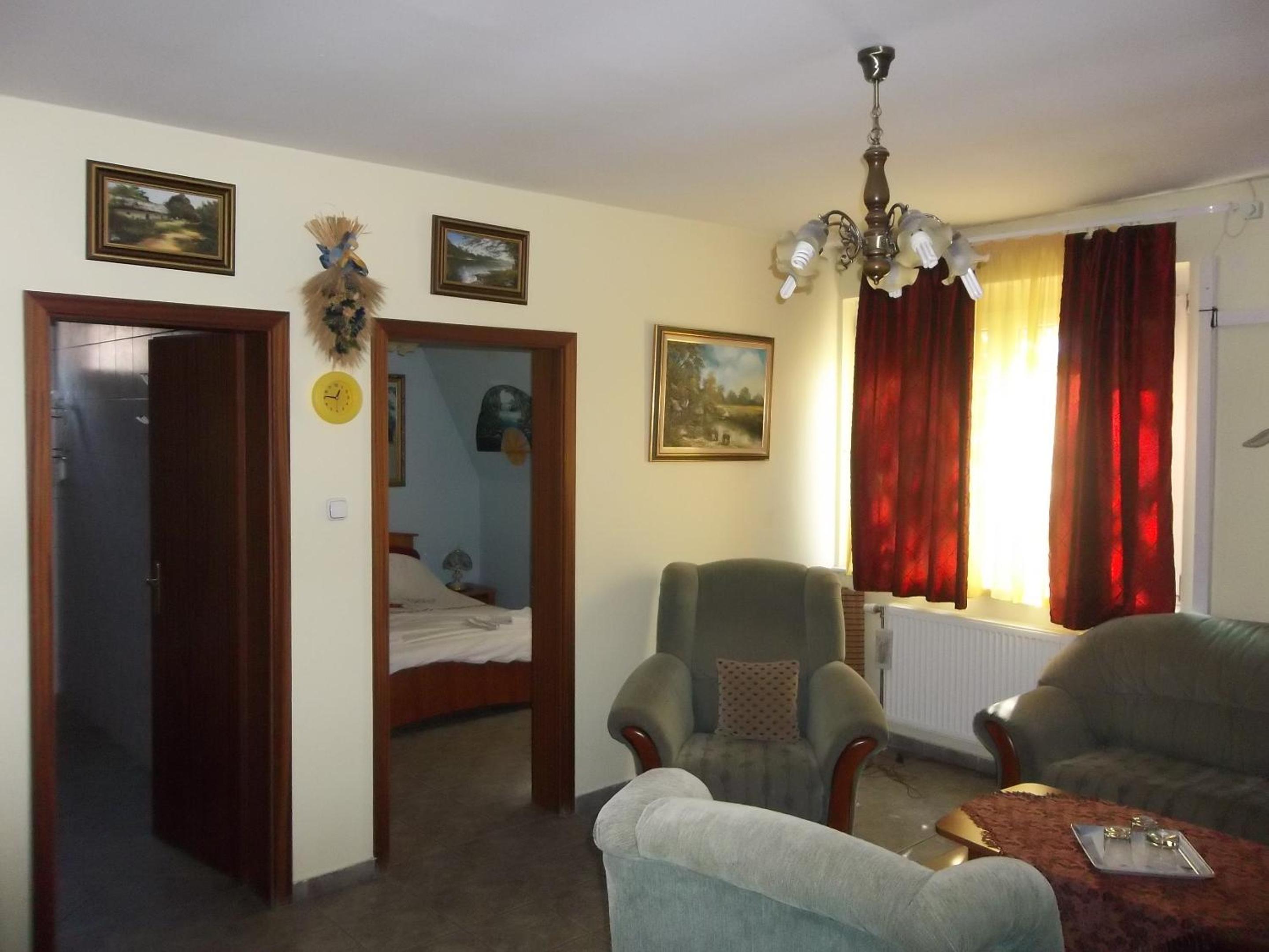 Apartment - Photo 9