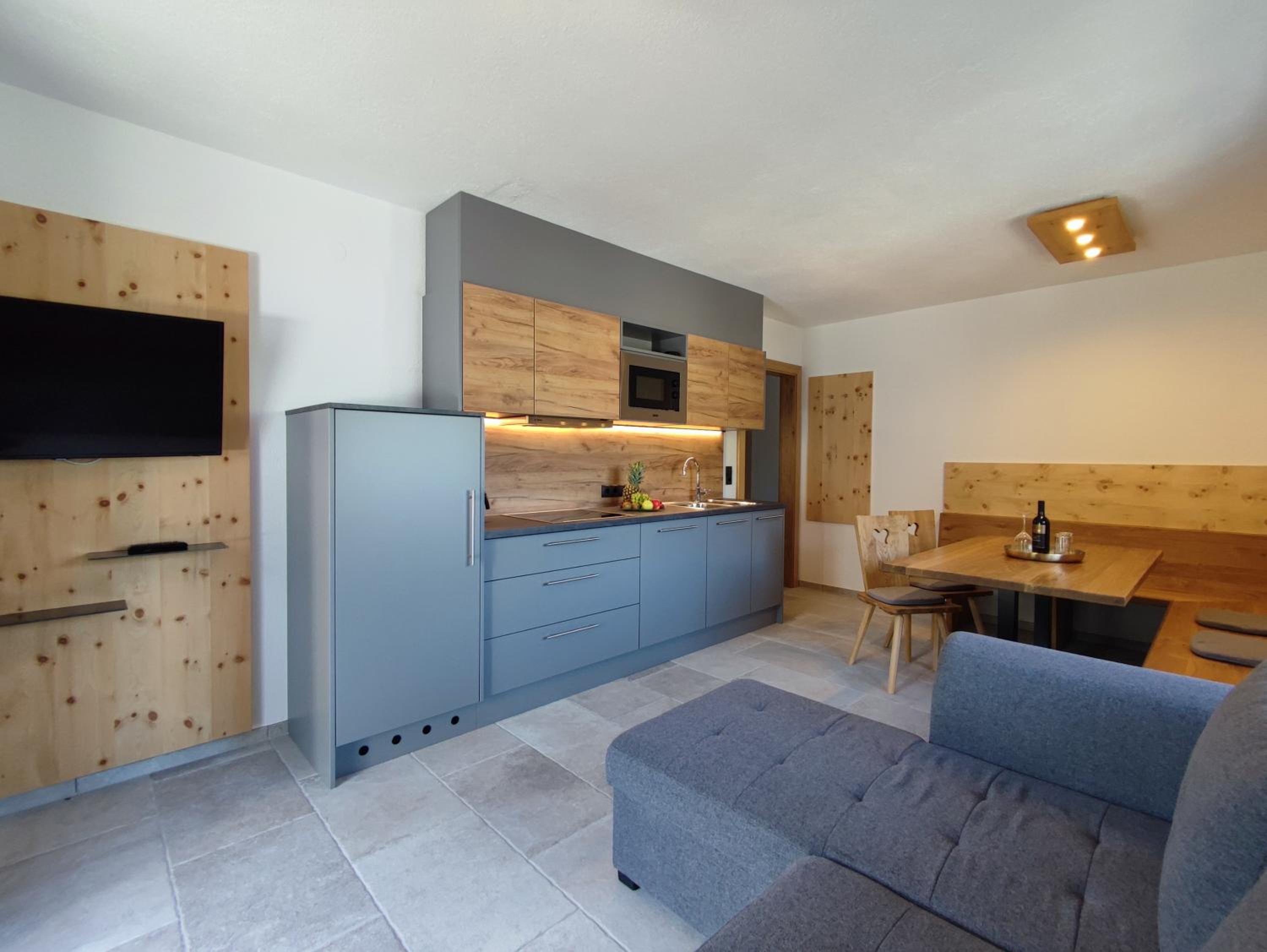 Apartment photo 3