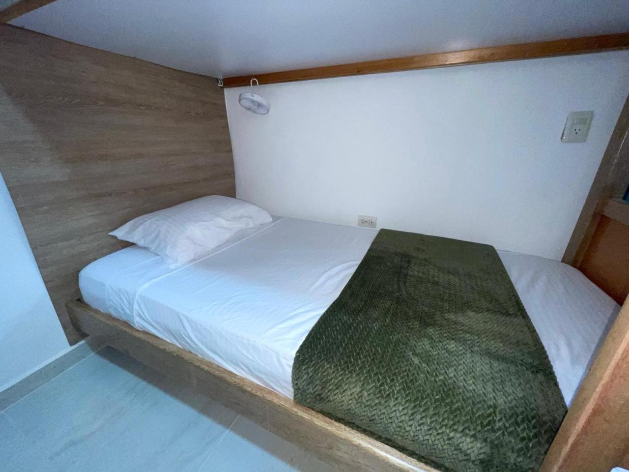 Bed in 4-Bed Dormitory Room photo 2