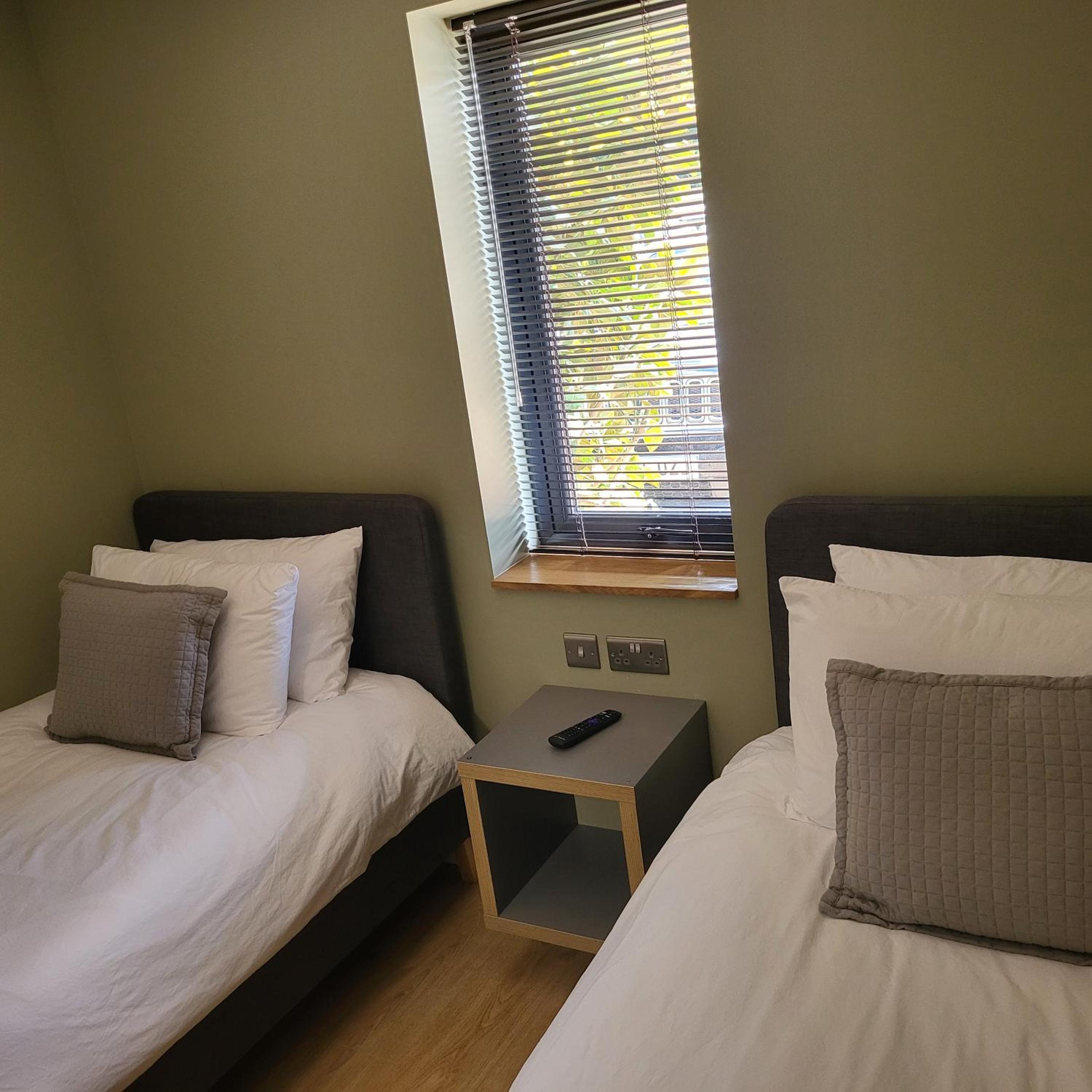 Family Double Room - Photo 10