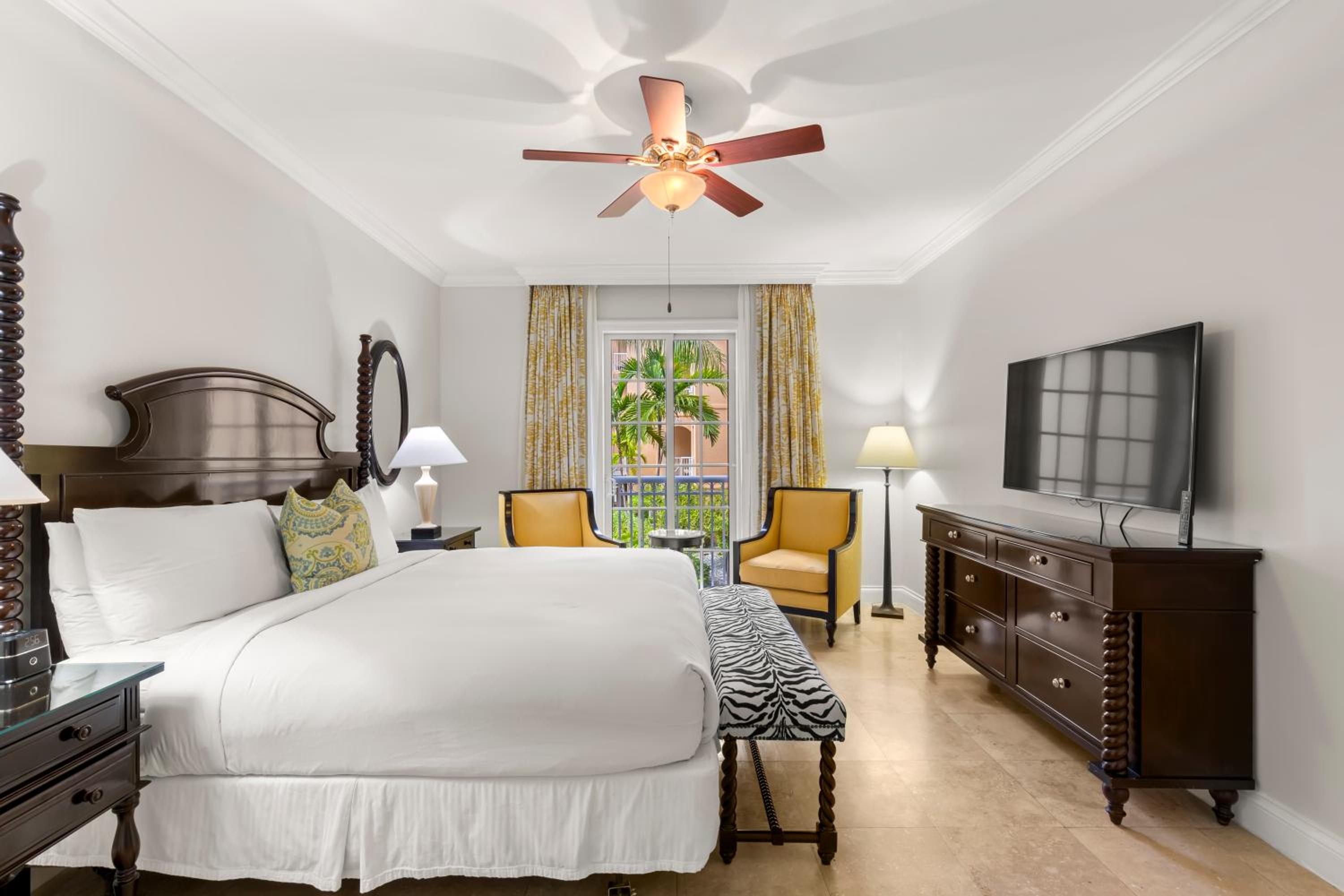 Standard 1br Condo With Private Entrance