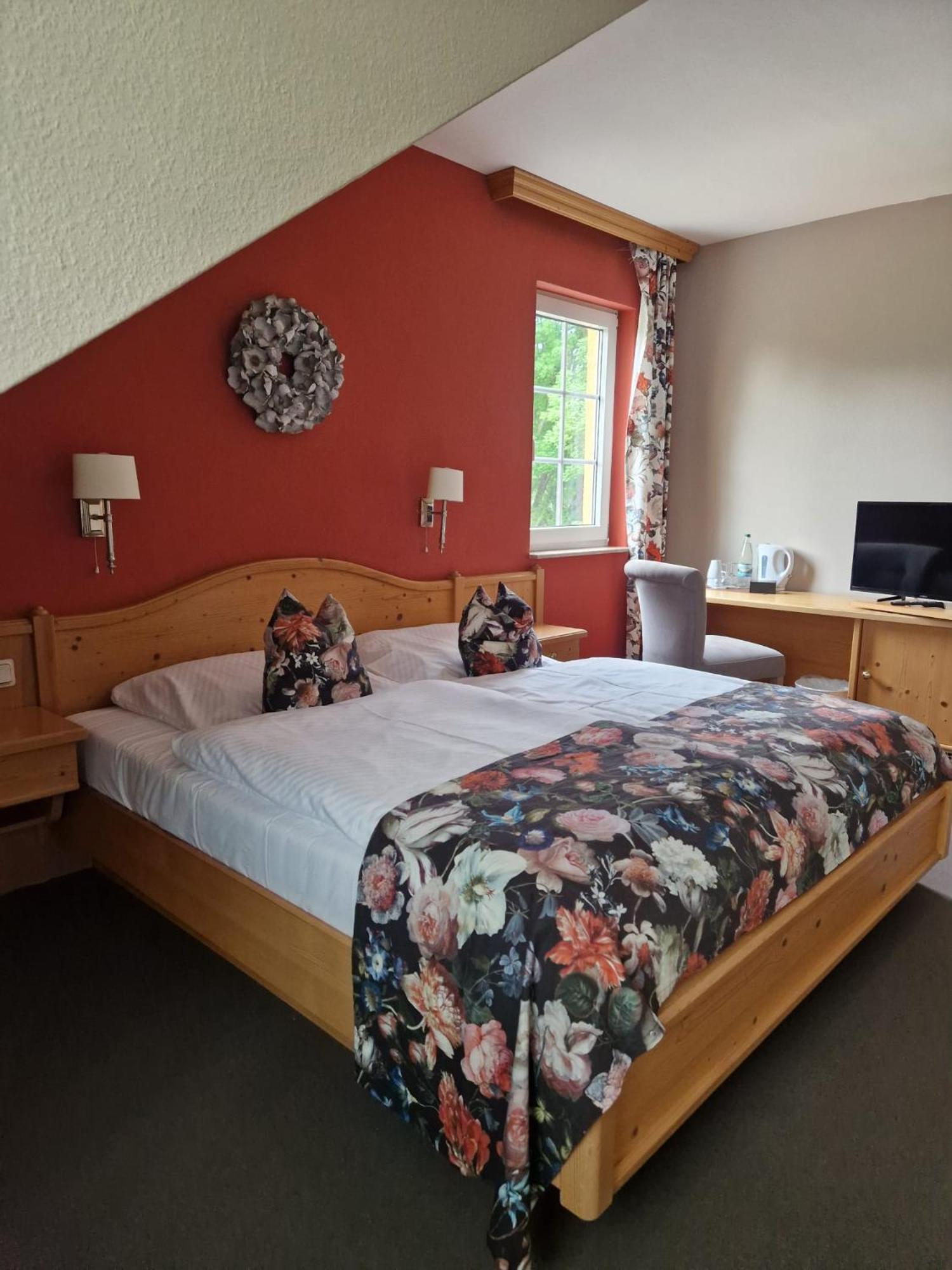 Double Room with Private Bathroom