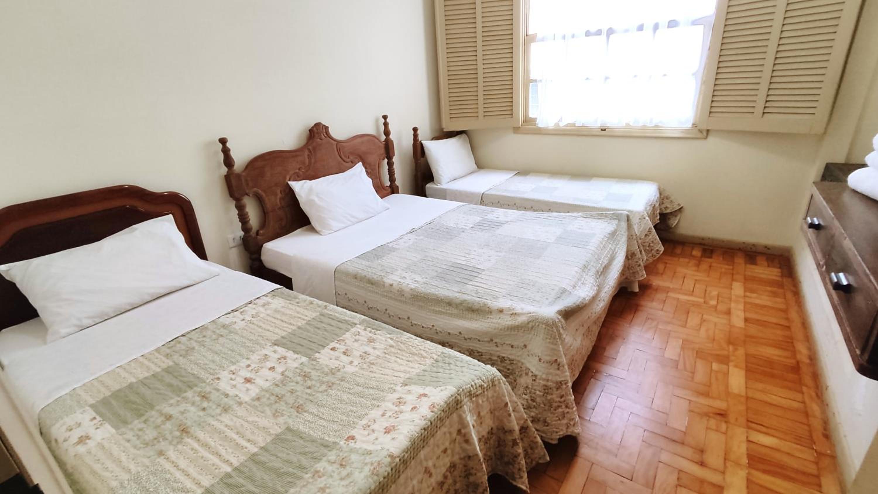 Triple Room with Private External Bathroom photo 1