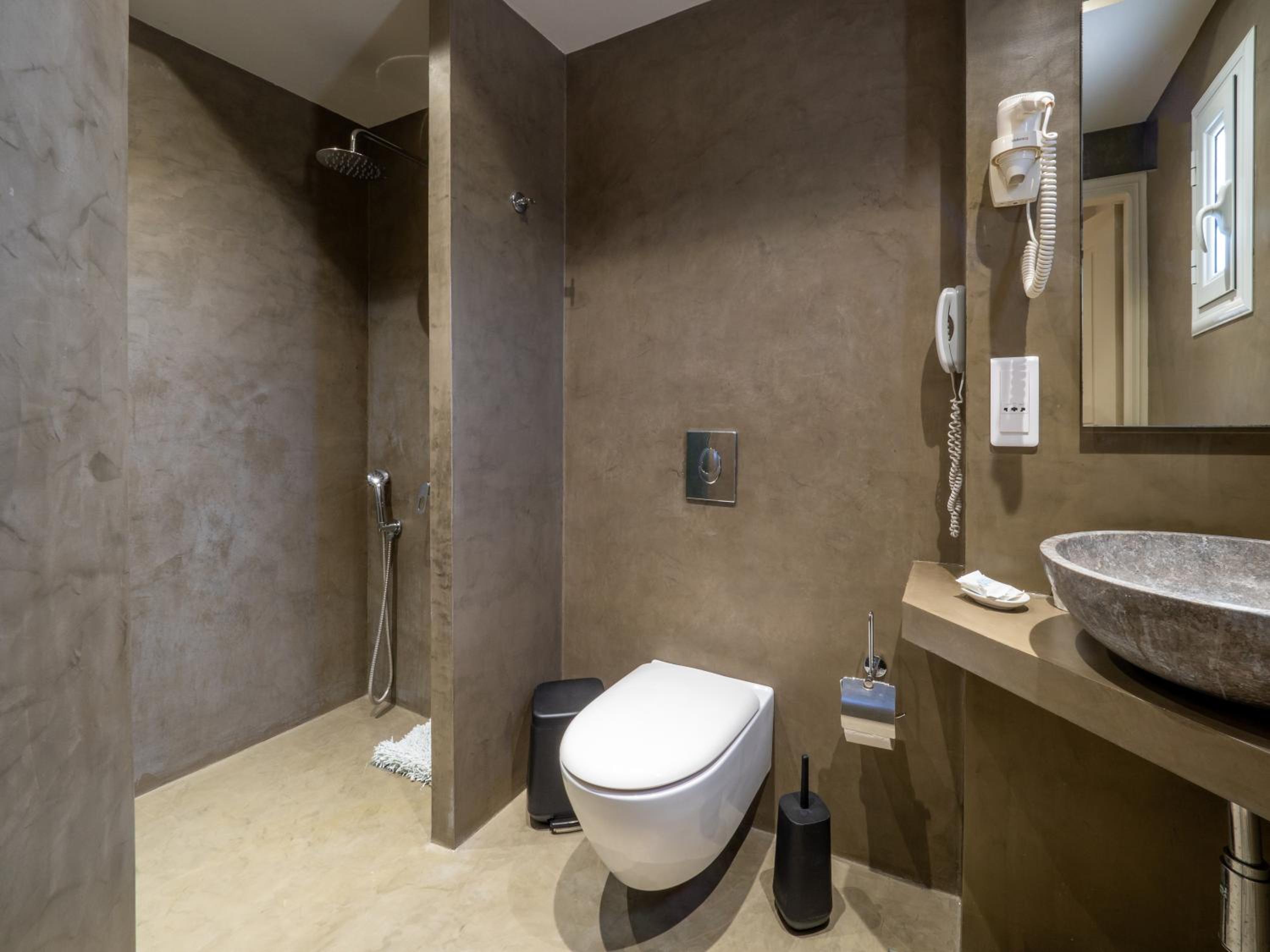 Junior Suite with Sea View - Photo 3