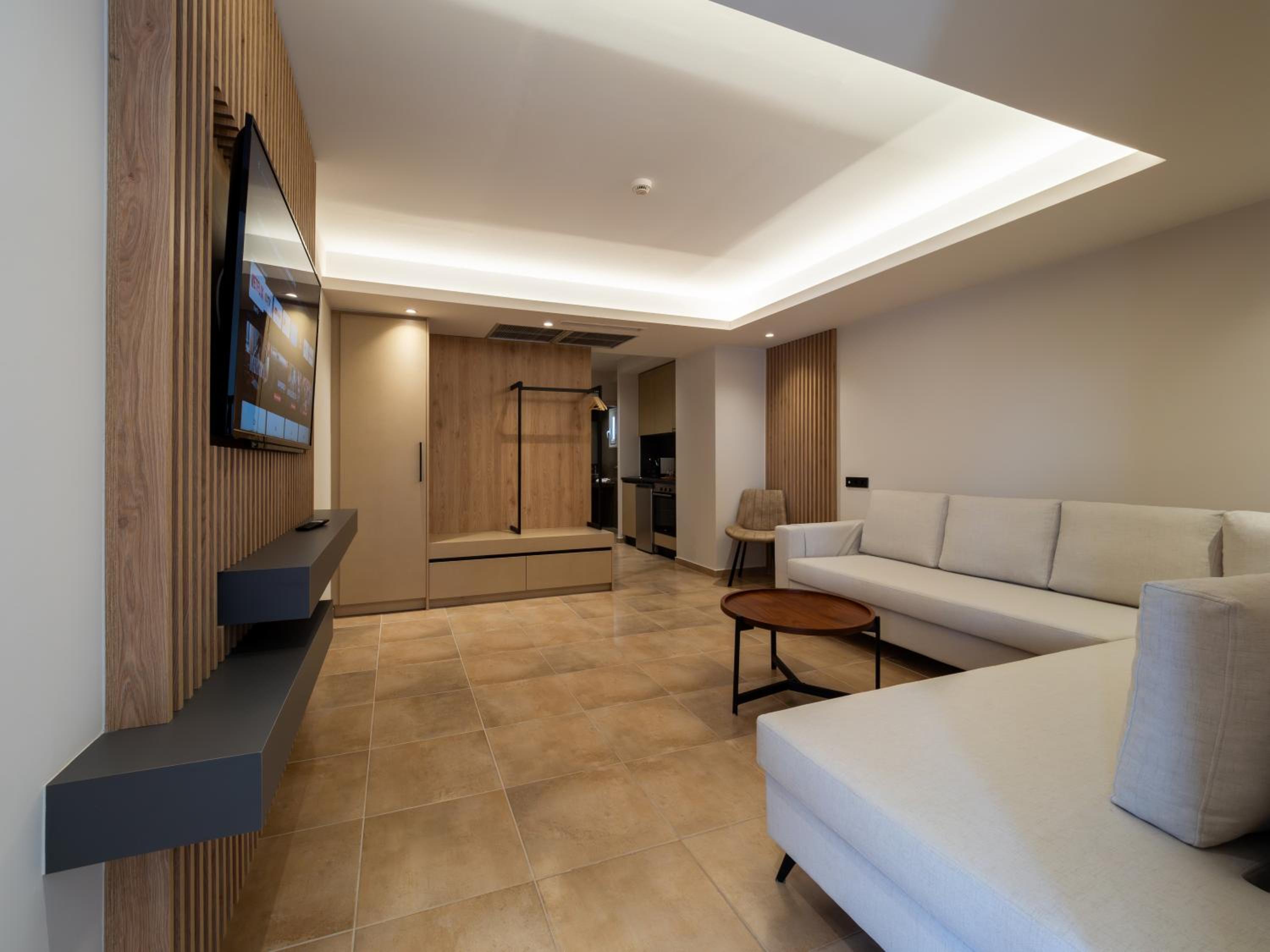 Junior Suite with Sea View - Photo 13