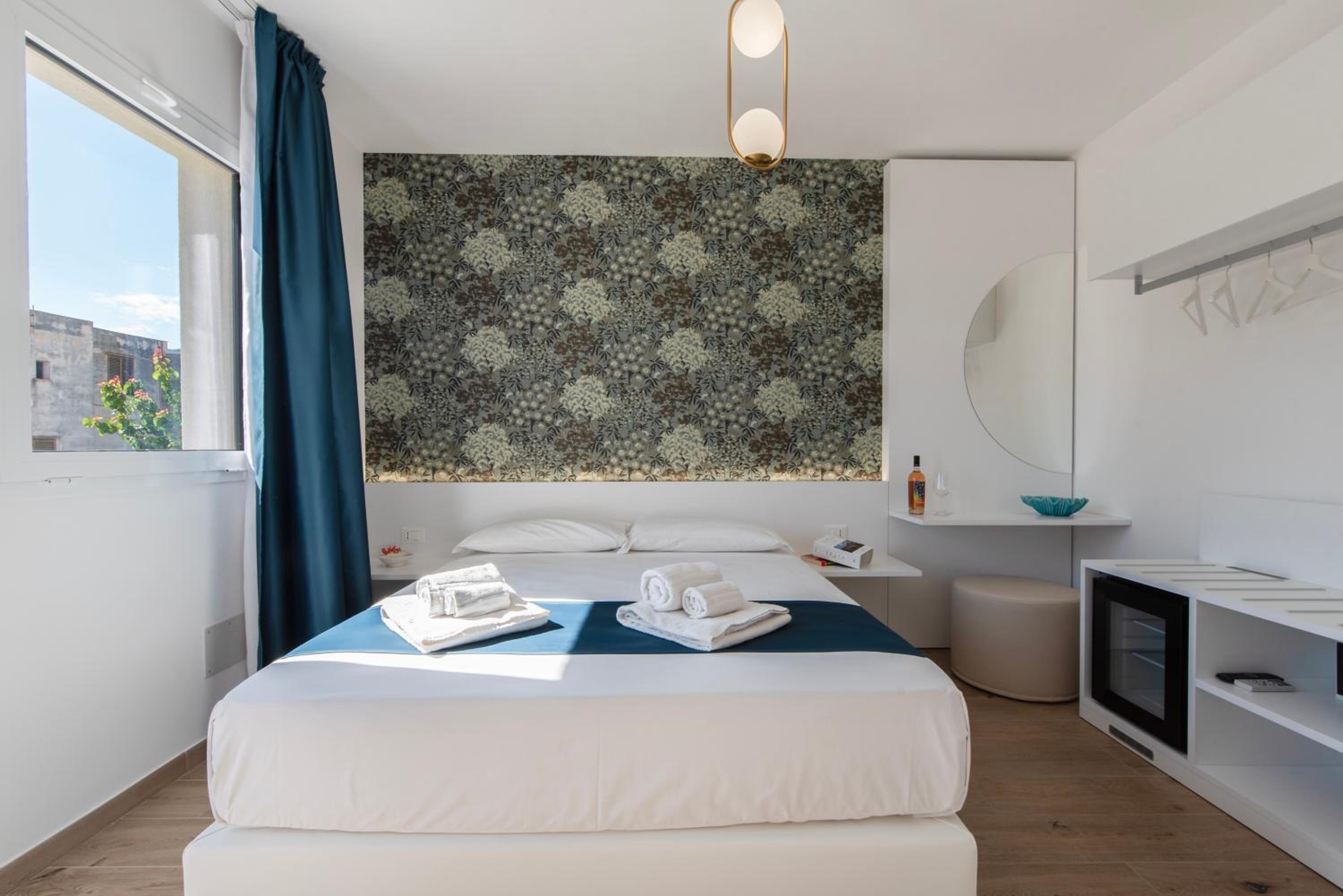 Double Room with Terrace - Photo 15