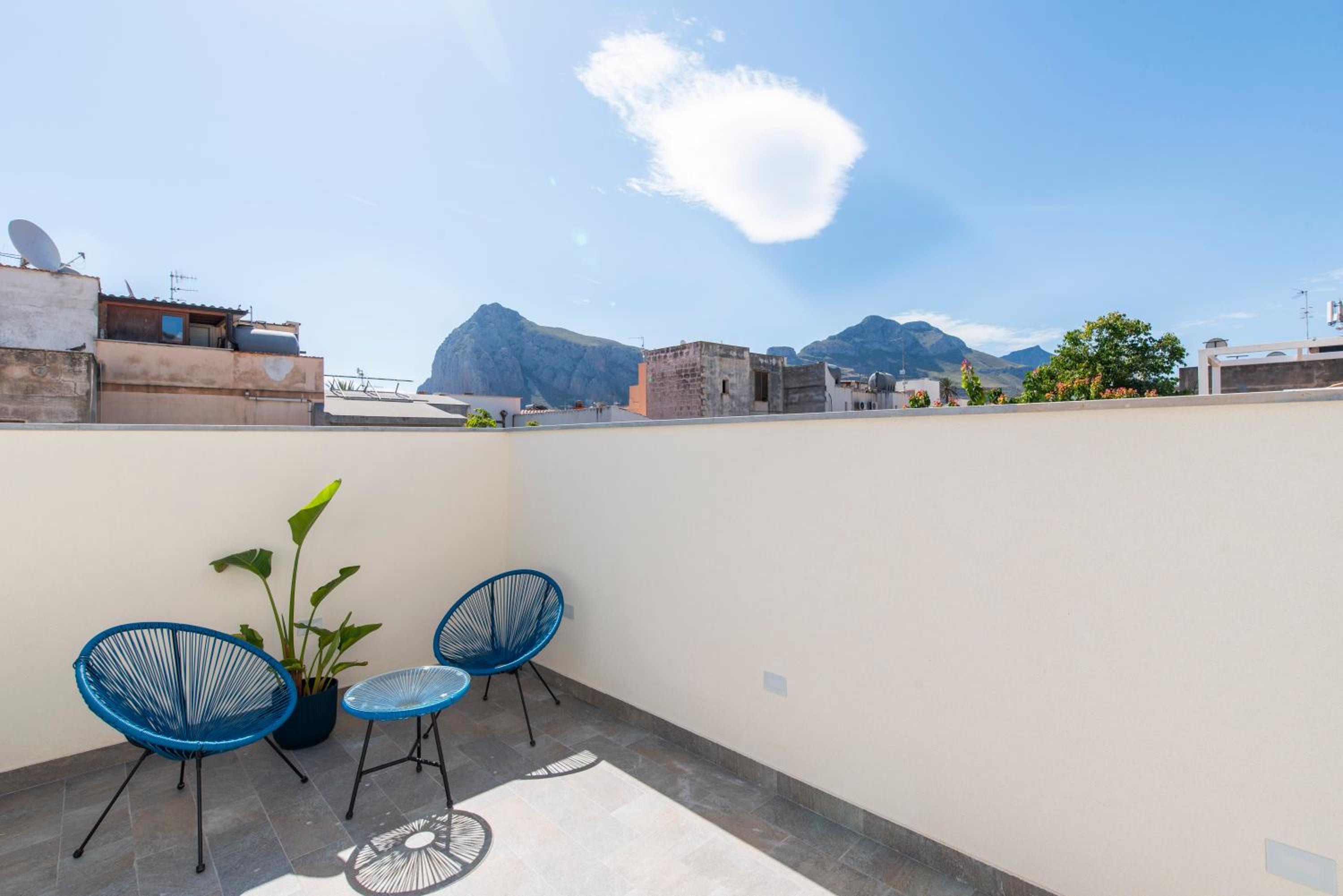 Double Room with Terrace - Photo 17