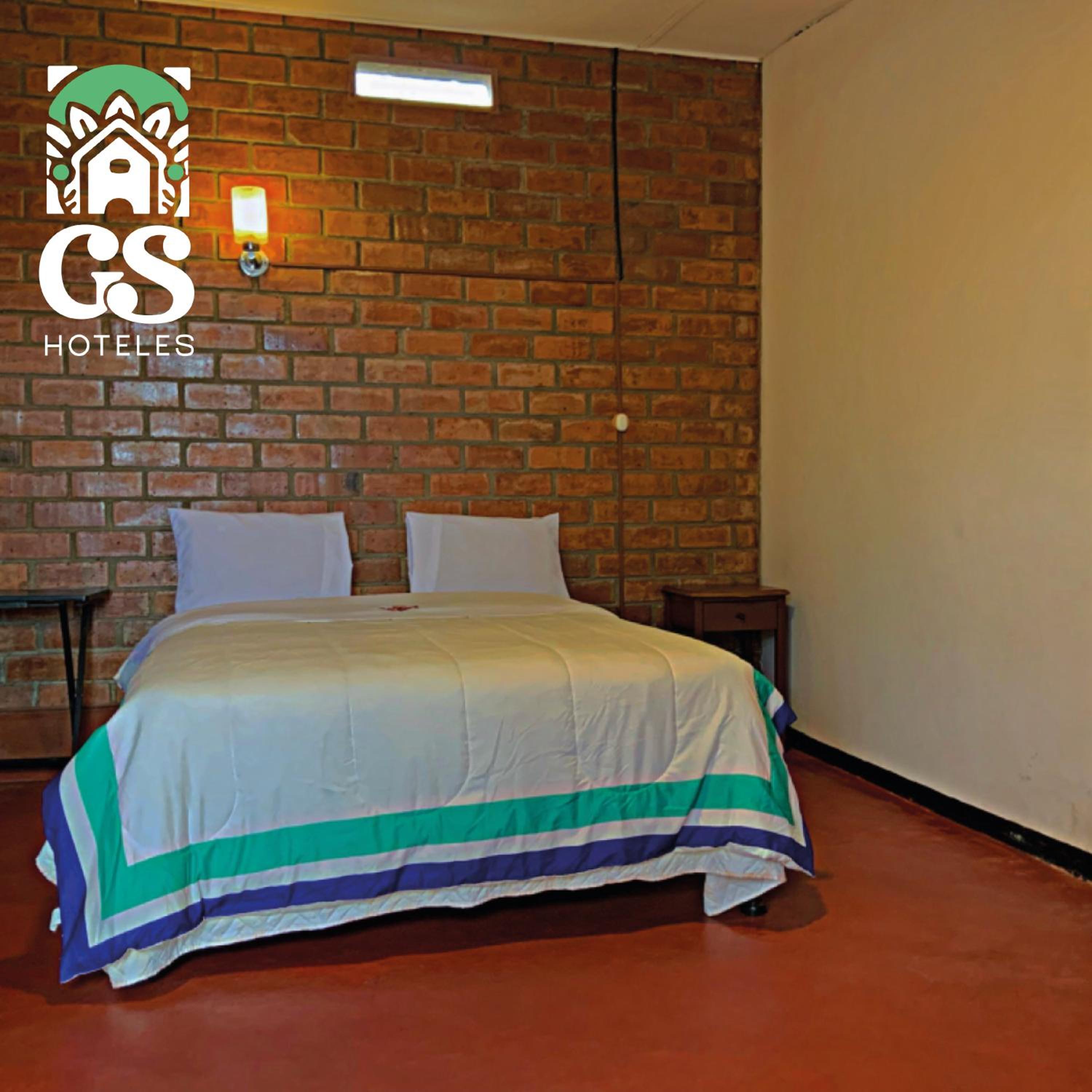 Single Room with Private Bathroom