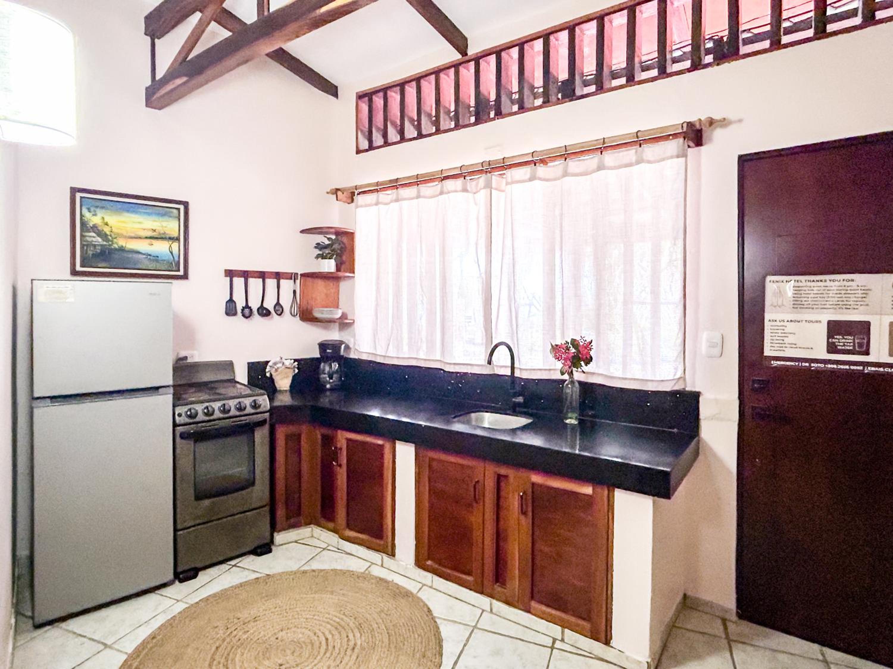 King Suite with Ocean View photo 3