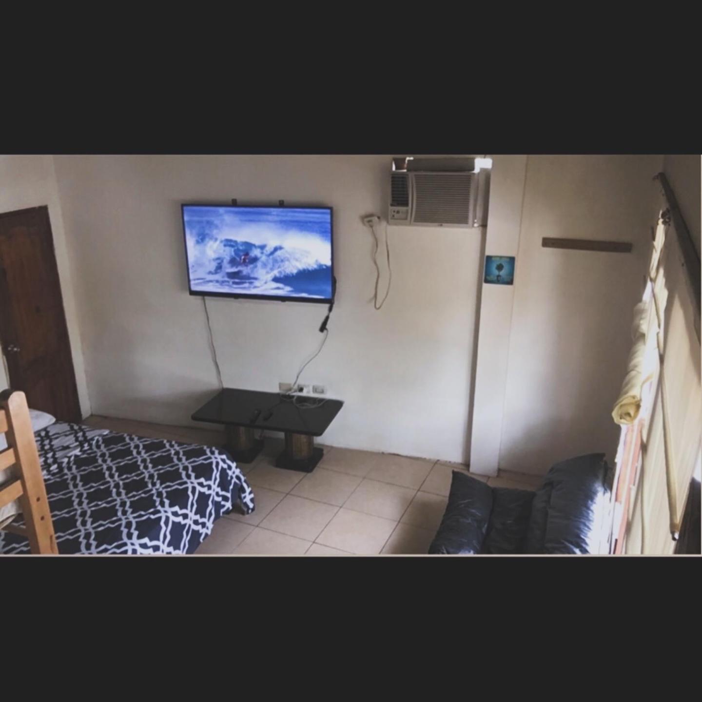 Deluxe Two-Bedroom Apartment With Garden View