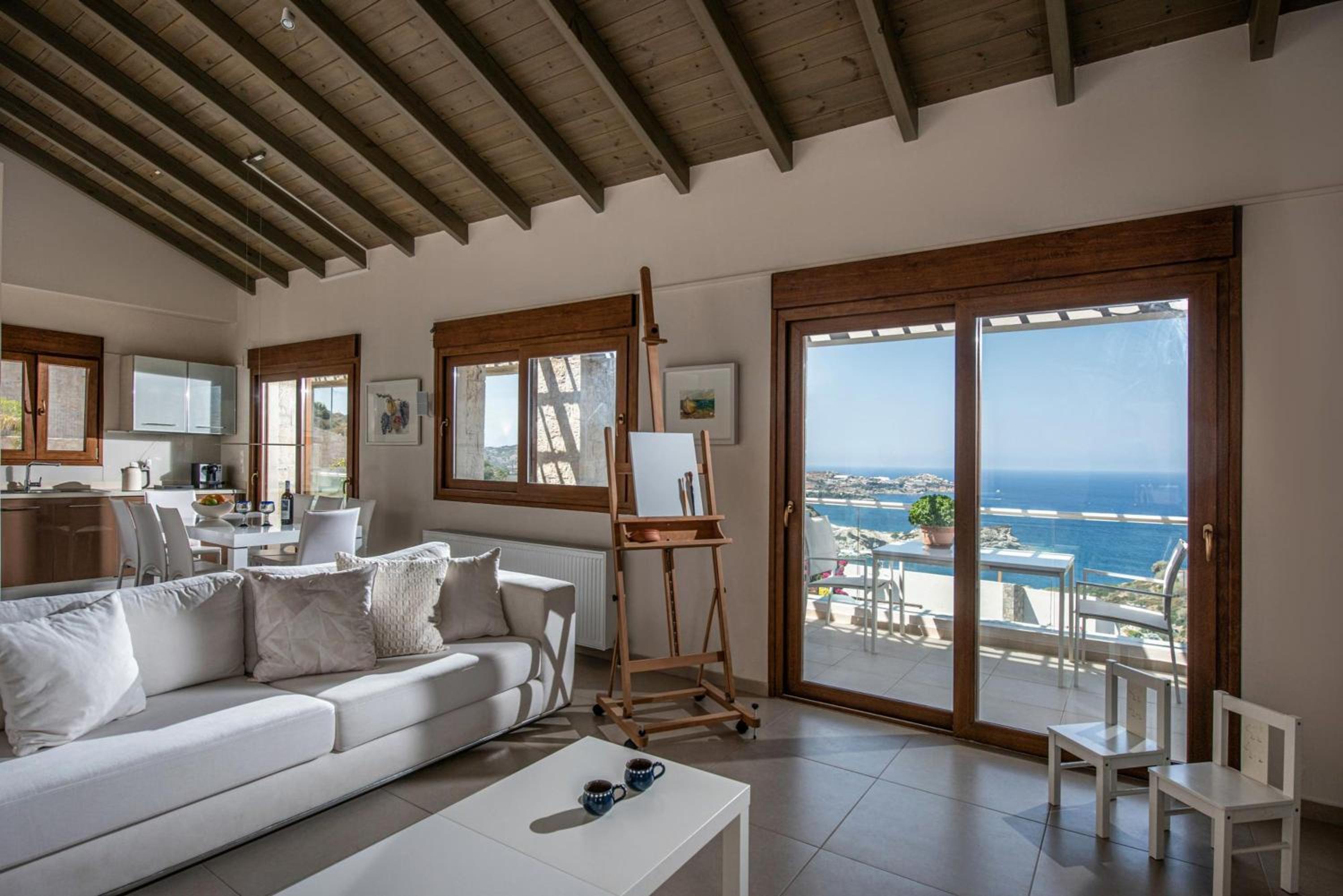 Villa photo 3