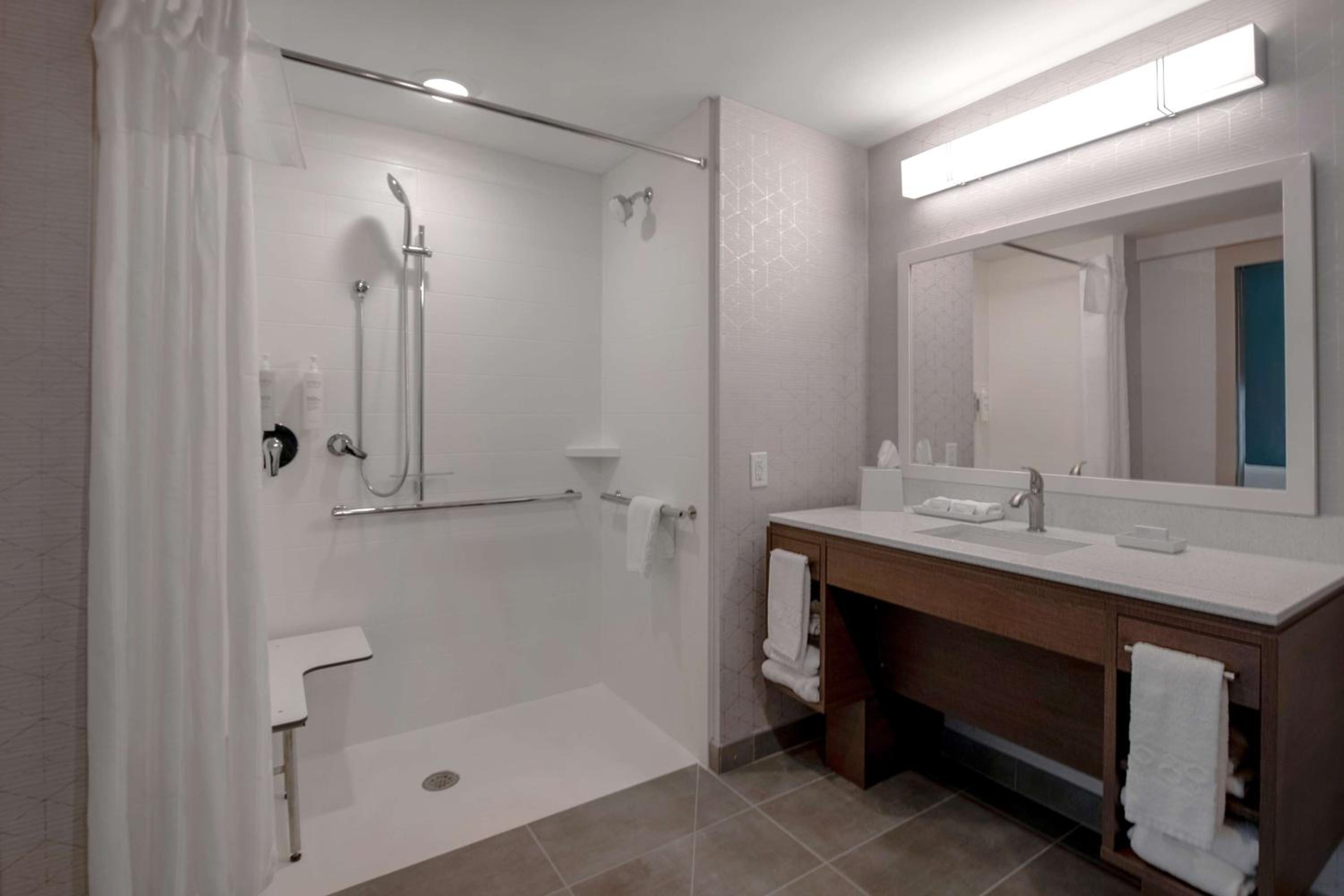 King Suite with Roll-In Shower - Mobility Accessible  - Photo 2