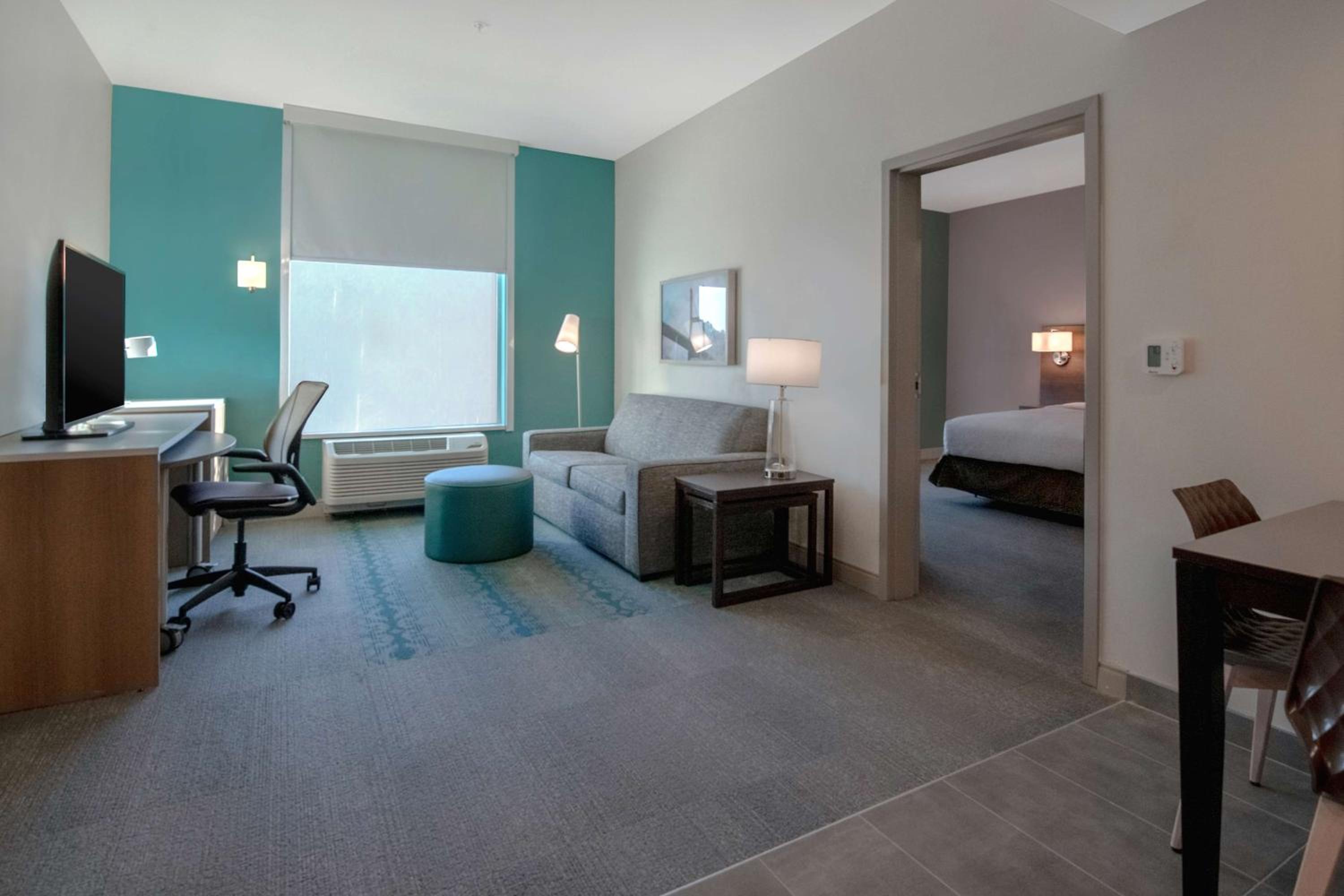 King Suite with Roll-In Shower - Mobility Accessible  - Photo 1