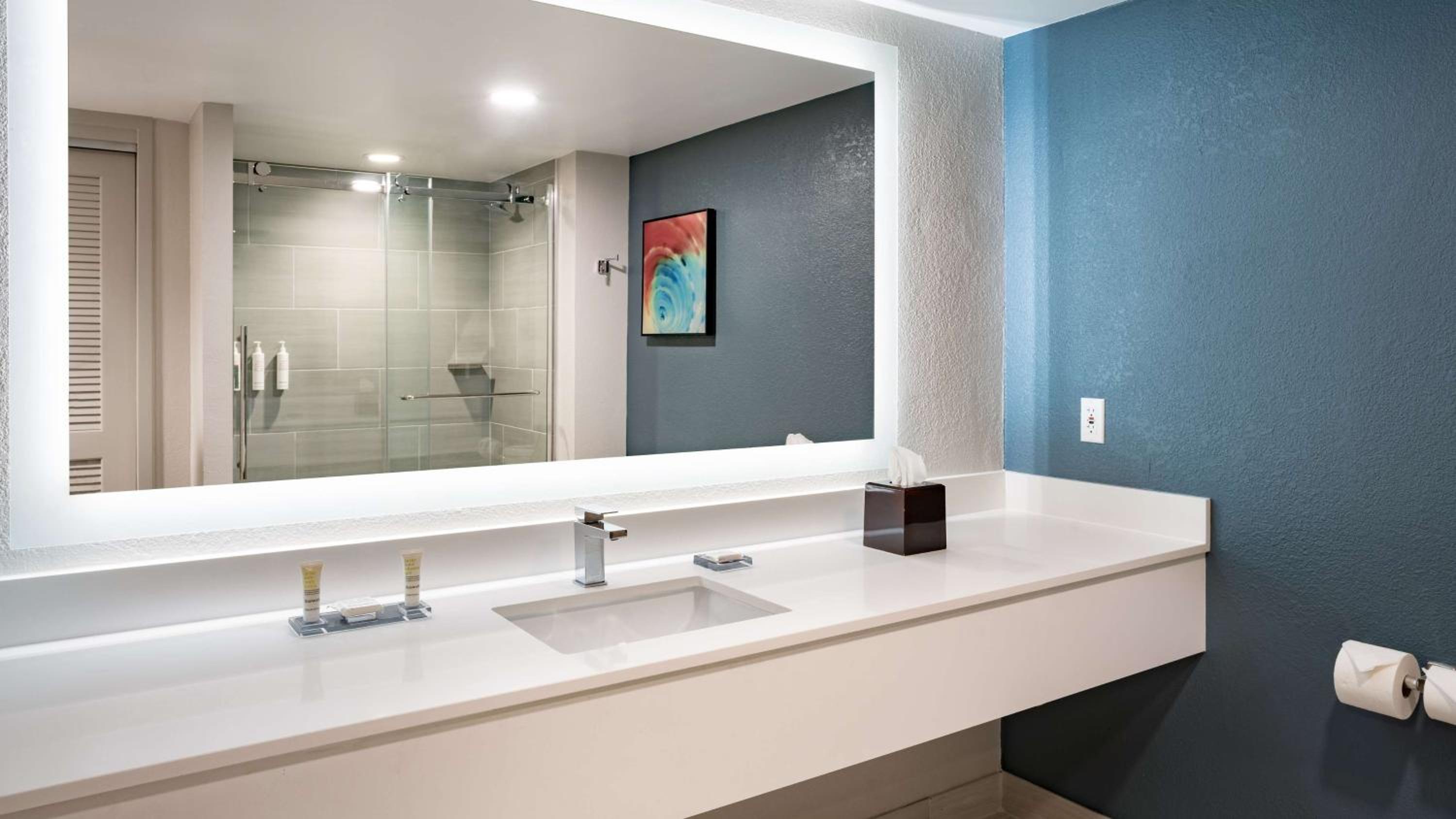 Queen Room with Two Queen Beds and Resort View