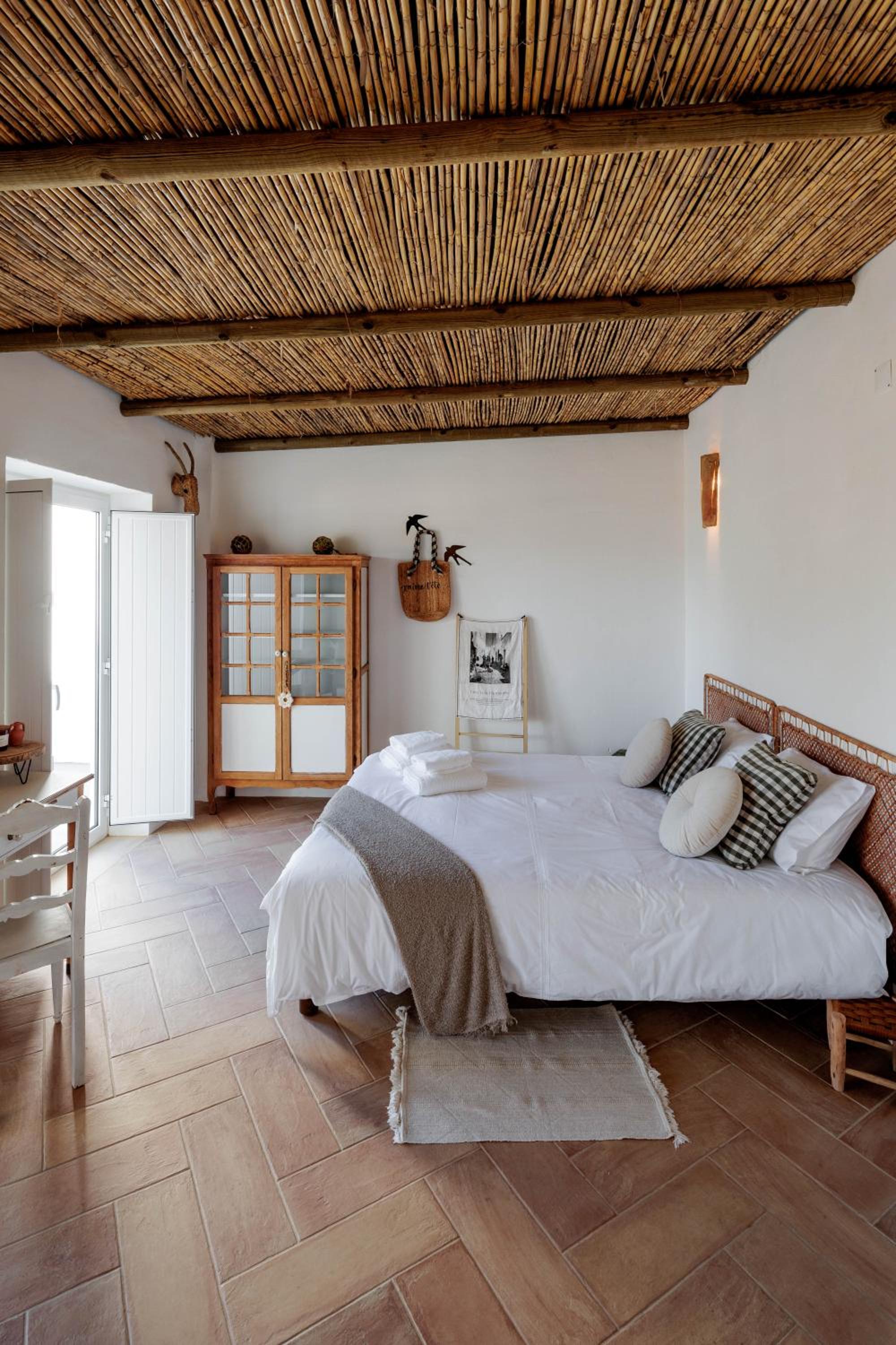 Double Room with Pool View photo 1