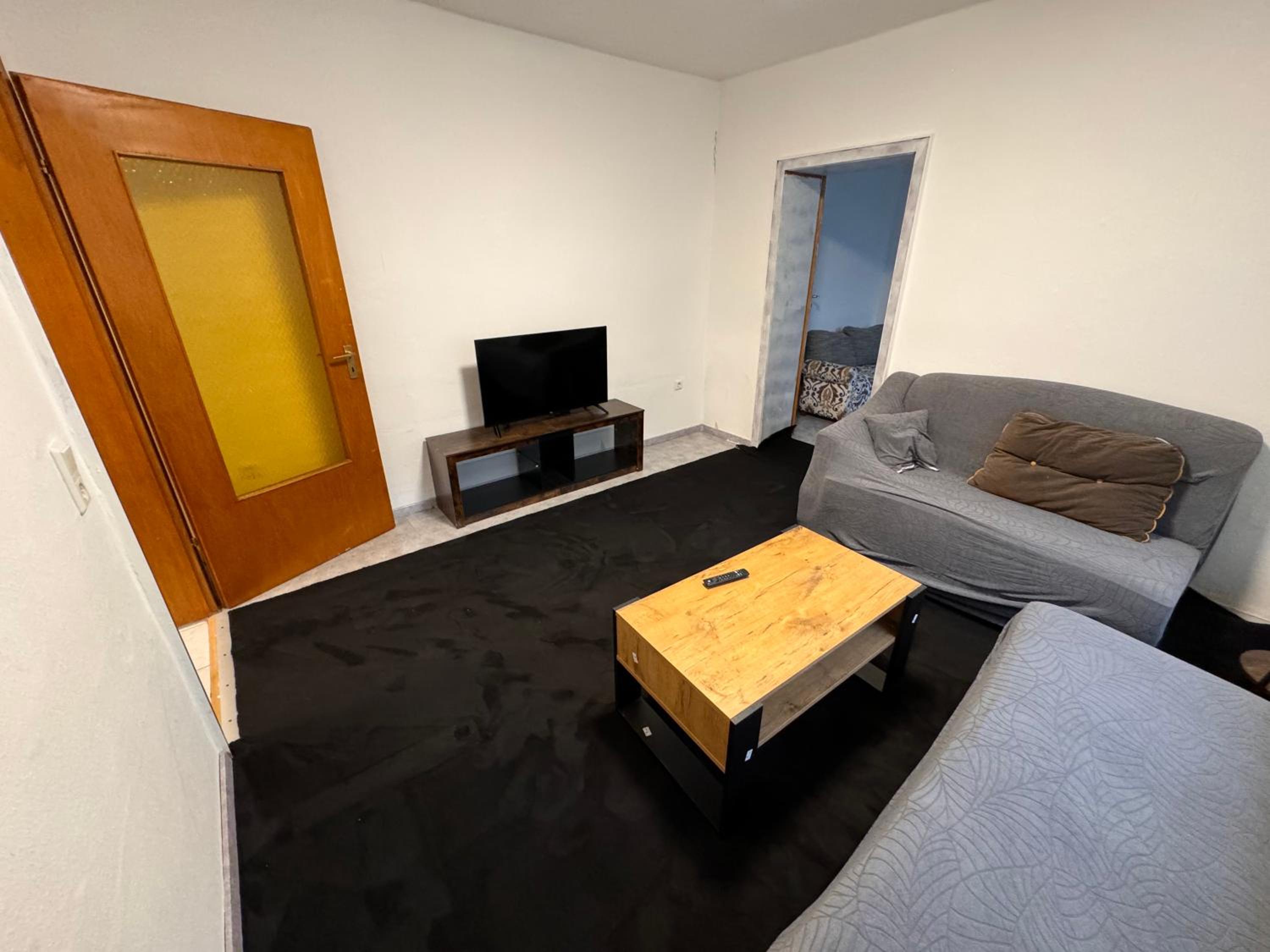 One-Bedroom Apartment photo 3