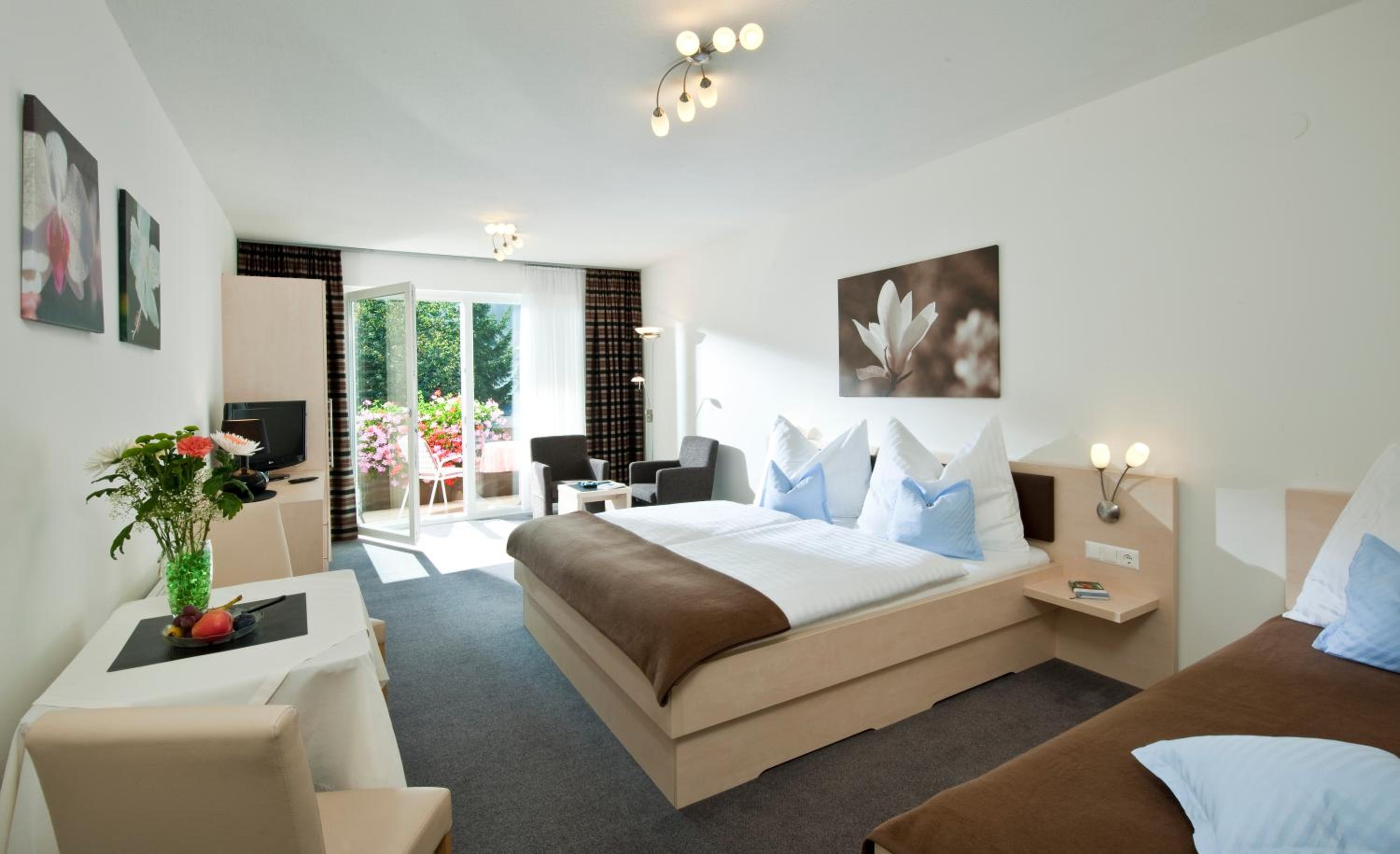Triple Room with Balcony photo 1