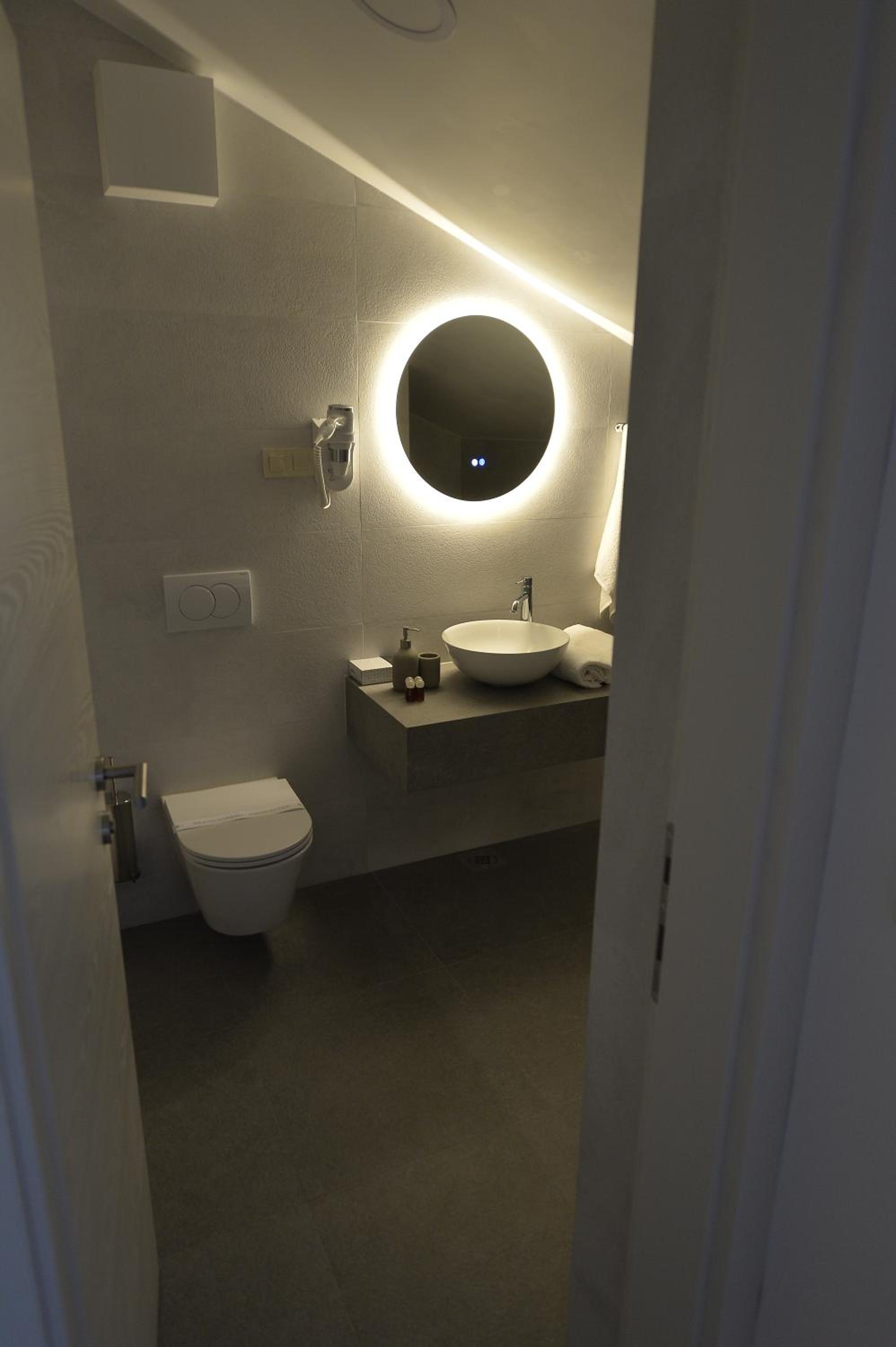 Deluxe Suite with Sea View and Kitchen photo 3