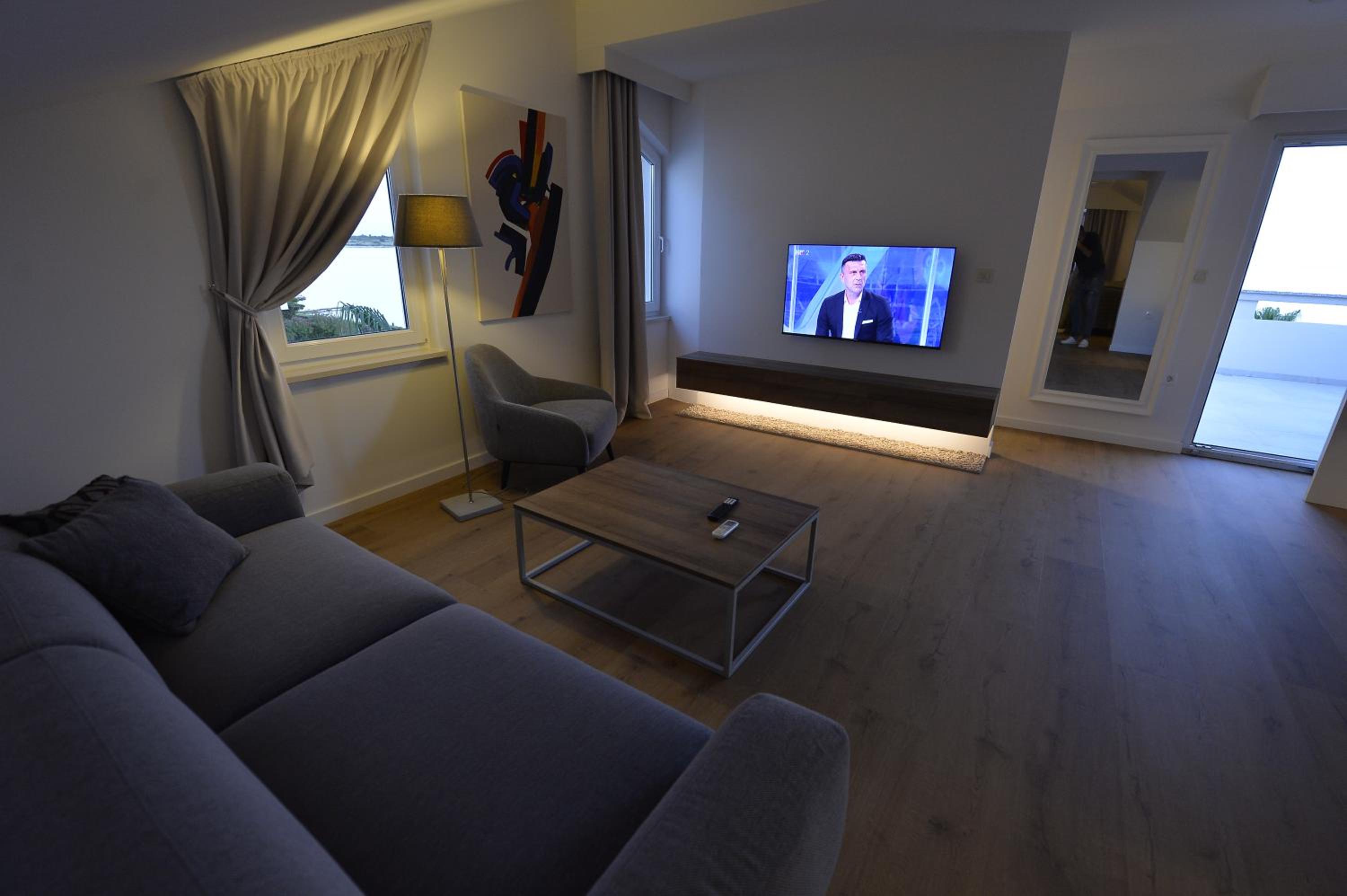 Deluxe Suite with Sea View and Kitchen photo 2
