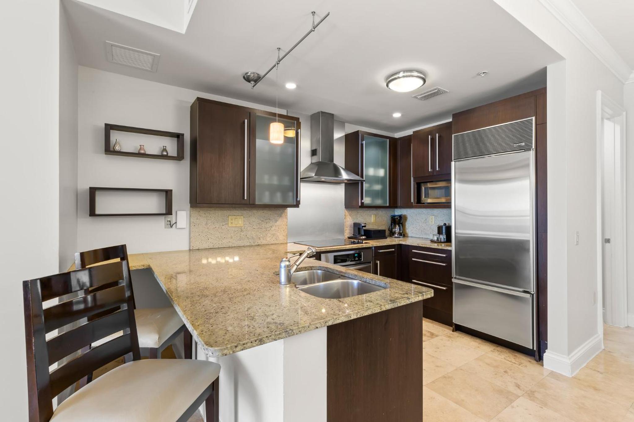 One Bedroom Suite - Photo 6