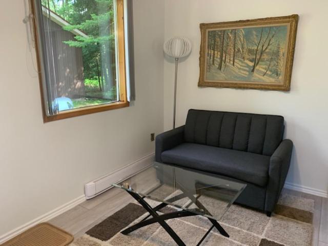 One-Bedroom House photo 3