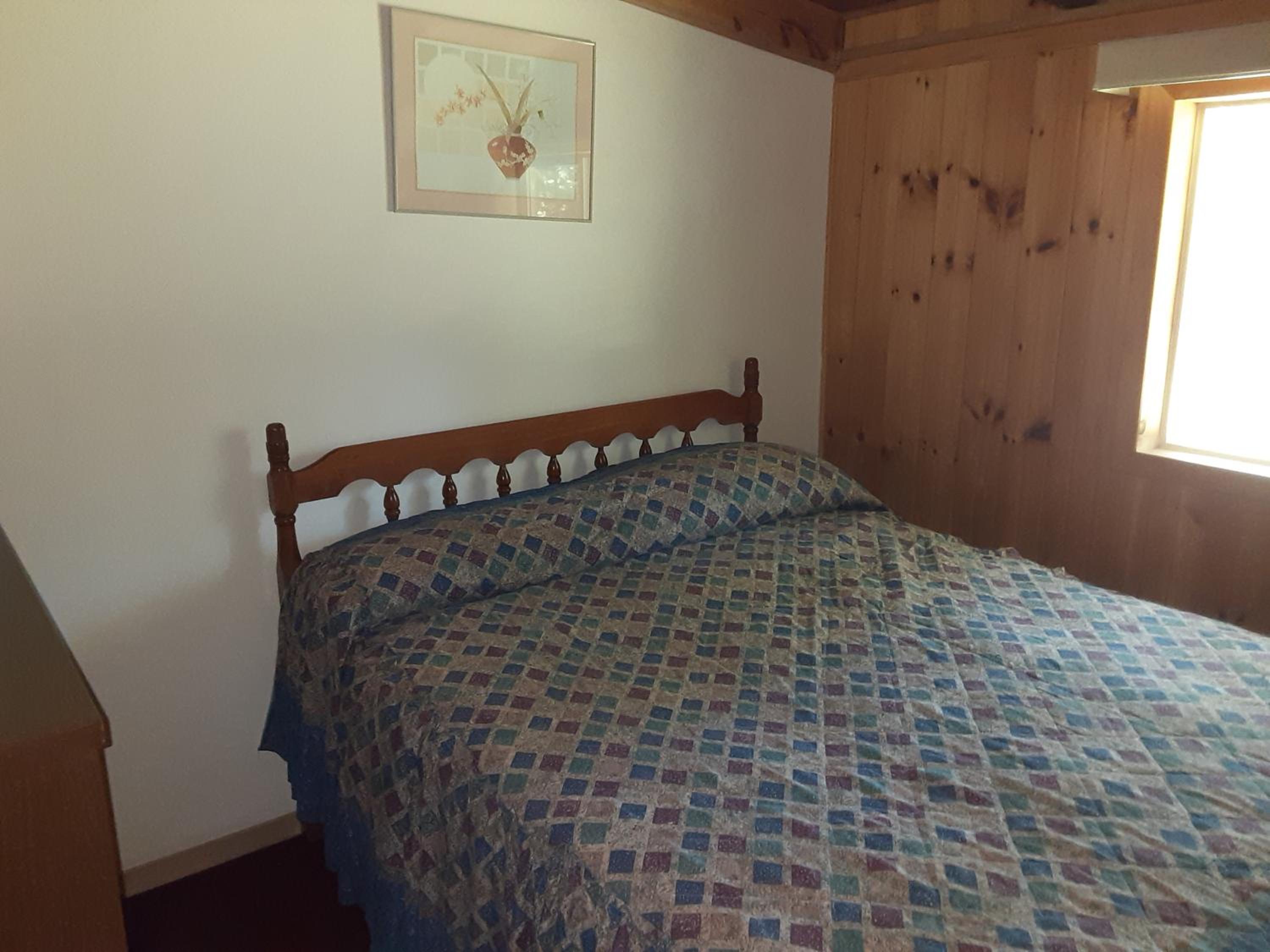 Four-Bedroom House photo 2
