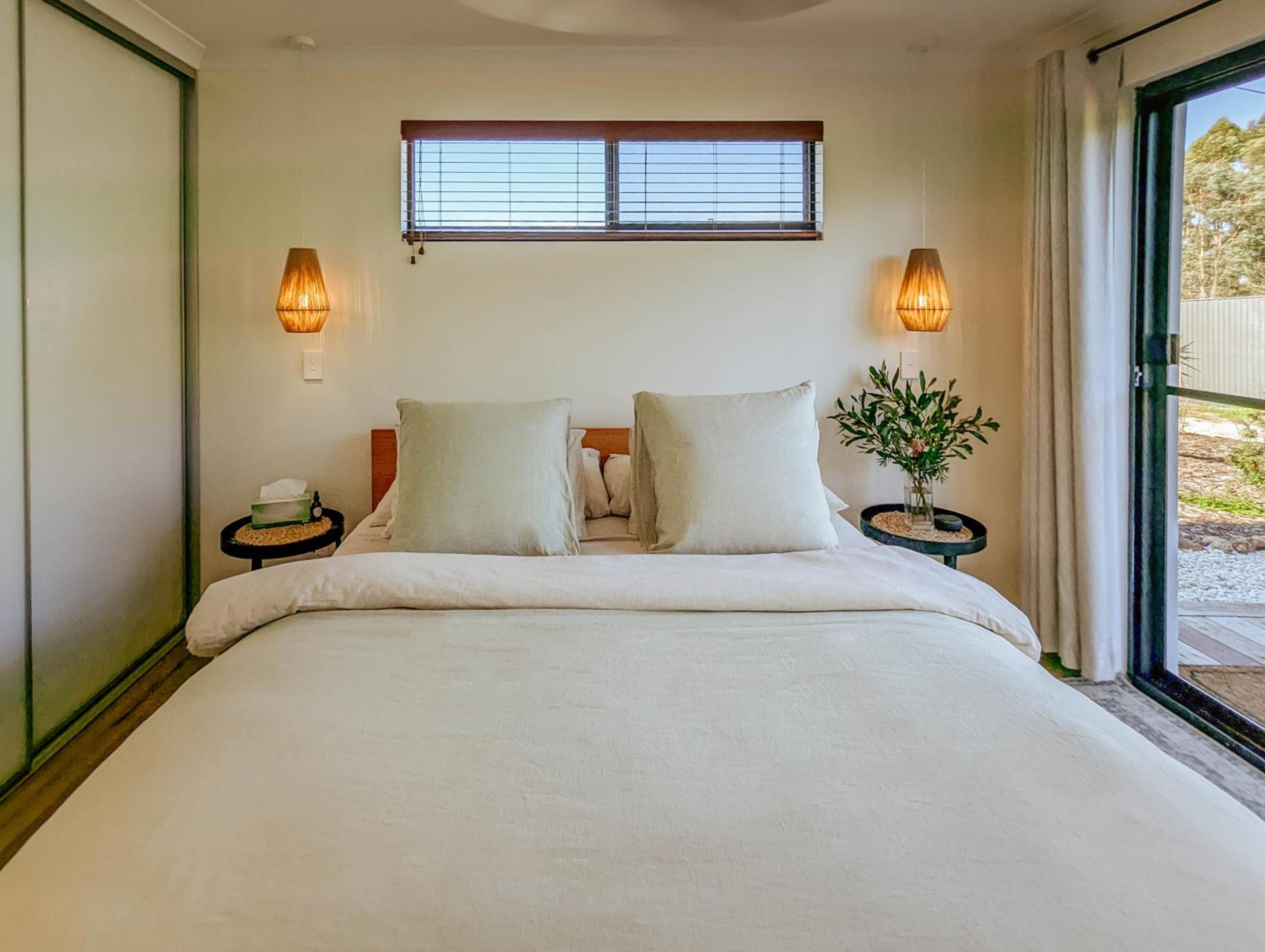 Deluxe King Suite photo 3