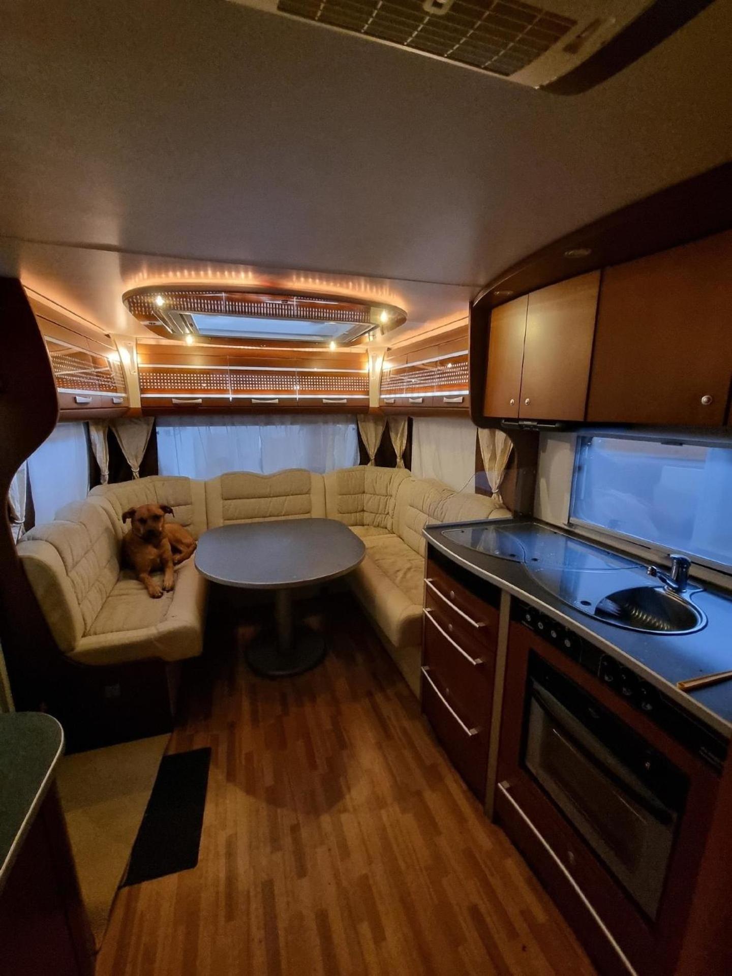 Mobile Home photo 3