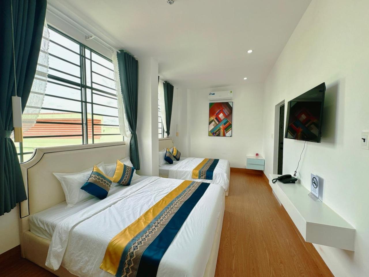 Quadruple Room - Photo 2