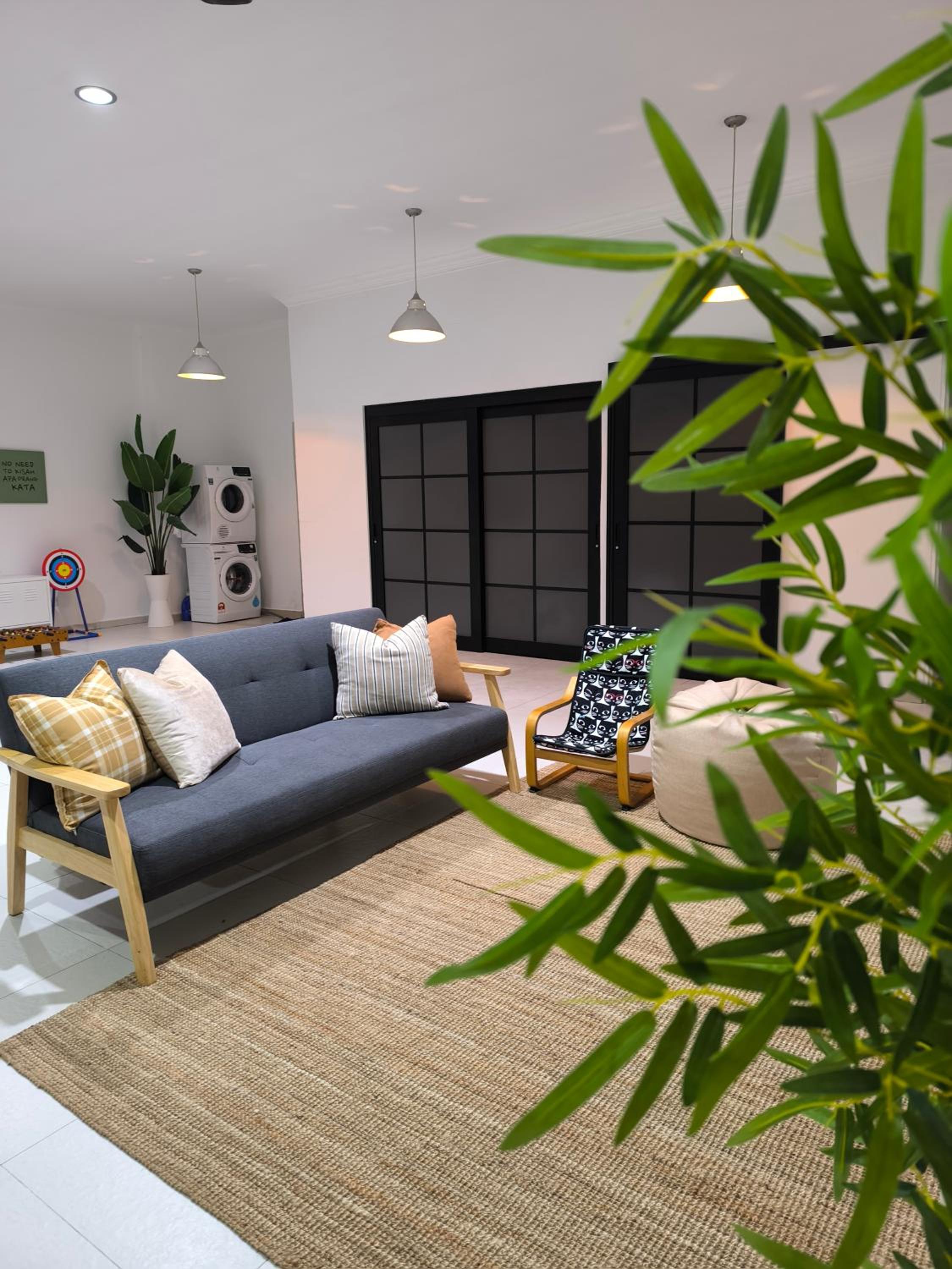 Apartment - Ground Floor photo 3